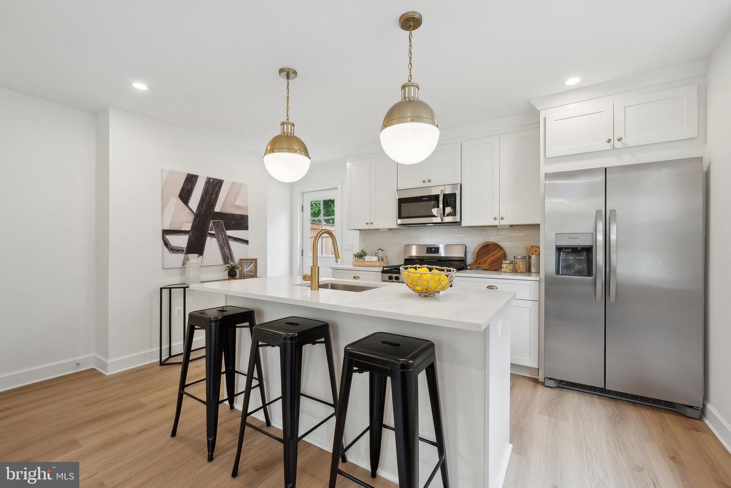 125 S INGRAM ST, ALEXANDRIA, Virginia 22304, 2 Bedrooms Bedrooms, ,2 BathroomsBathrooms,Residential,For sale,125 S INGRAM ST,VAAX2045716 MLS # VAAX2045716