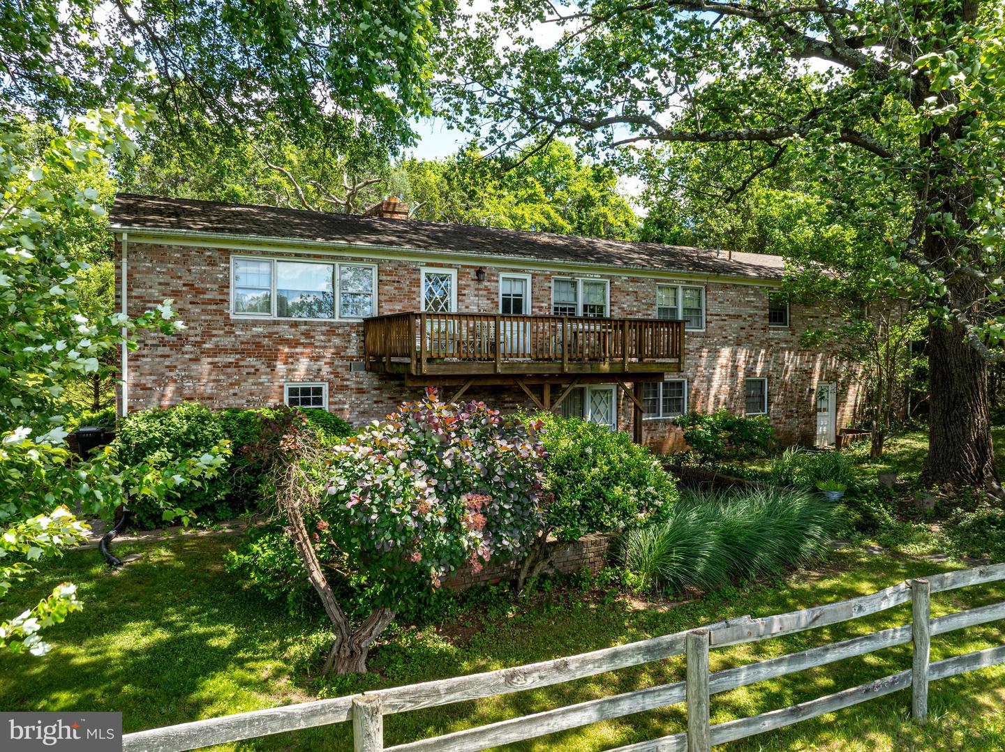 2306 HUNTER MILL RD, VIENNA, Virginia 22181, 6 Bedrooms Bedrooms, ,3 BathroomsBathrooms,Residential,For sale,2306 HUNTER MILL RD,VAFX2242902 MLS # VAFX2242902