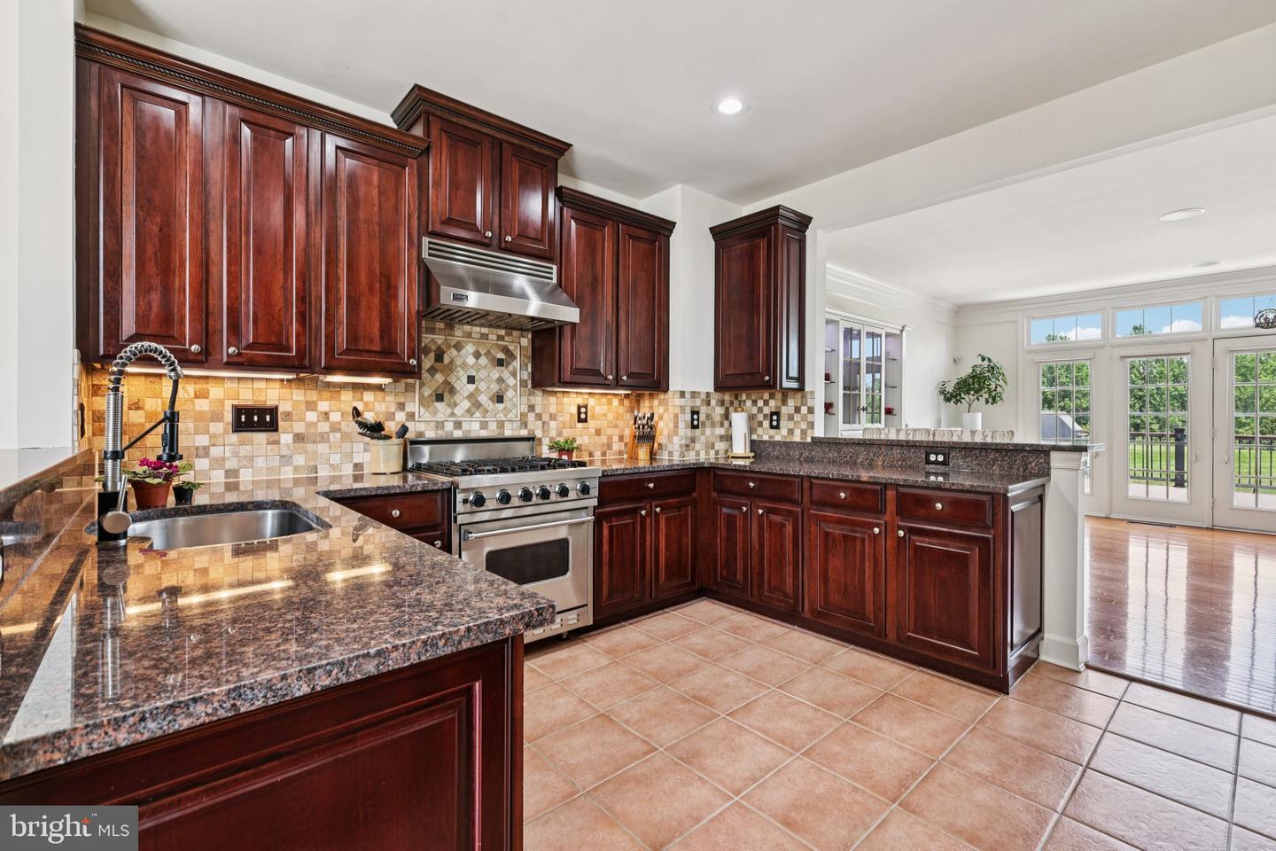 18442 LANIER ISLAND SQ, LEESBURG, Virginia 20176, 3 Bedrooms Bedrooms, ,4 BathroomsBathrooms,Residential,For sale,18442 LANIER ISLAND SQ,VALO2097692 MLS # VALO2097692
