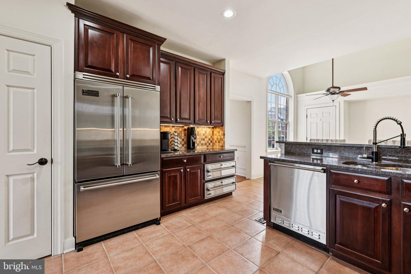 18442 LANIER ISLAND SQ, LEESBURG, Virginia 20176, 3 Bedrooms Bedrooms, ,4 BathroomsBathrooms,Residential,For sale,18442 LANIER ISLAND SQ,VALO2097692 MLS # VALO2097692