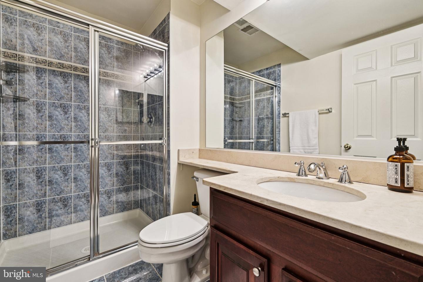 18442 LANIER ISLAND SQ, LEESBURG, Virginia 20176, 3 Bedrooms Bedrooms, ,4 BathroomsBathrooms,Residential,For sale,18442 LANIER ISLAND SQ,VALO2097692 MLS # VALO2097692