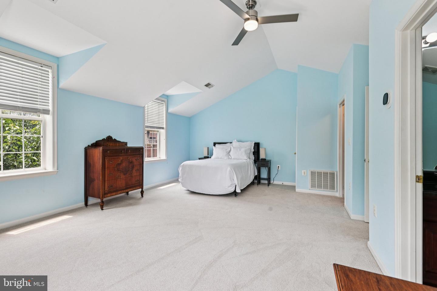 18442 LANIER ISLAND SQ, LEESBURG, Virginia 20176, 3 Bedrooms Bedrooms, ,4 BathroomsBathrooms,Residential,For sale,18442 LANIER ISLAND SQ,VALO2097692 MLS # VALO2097692