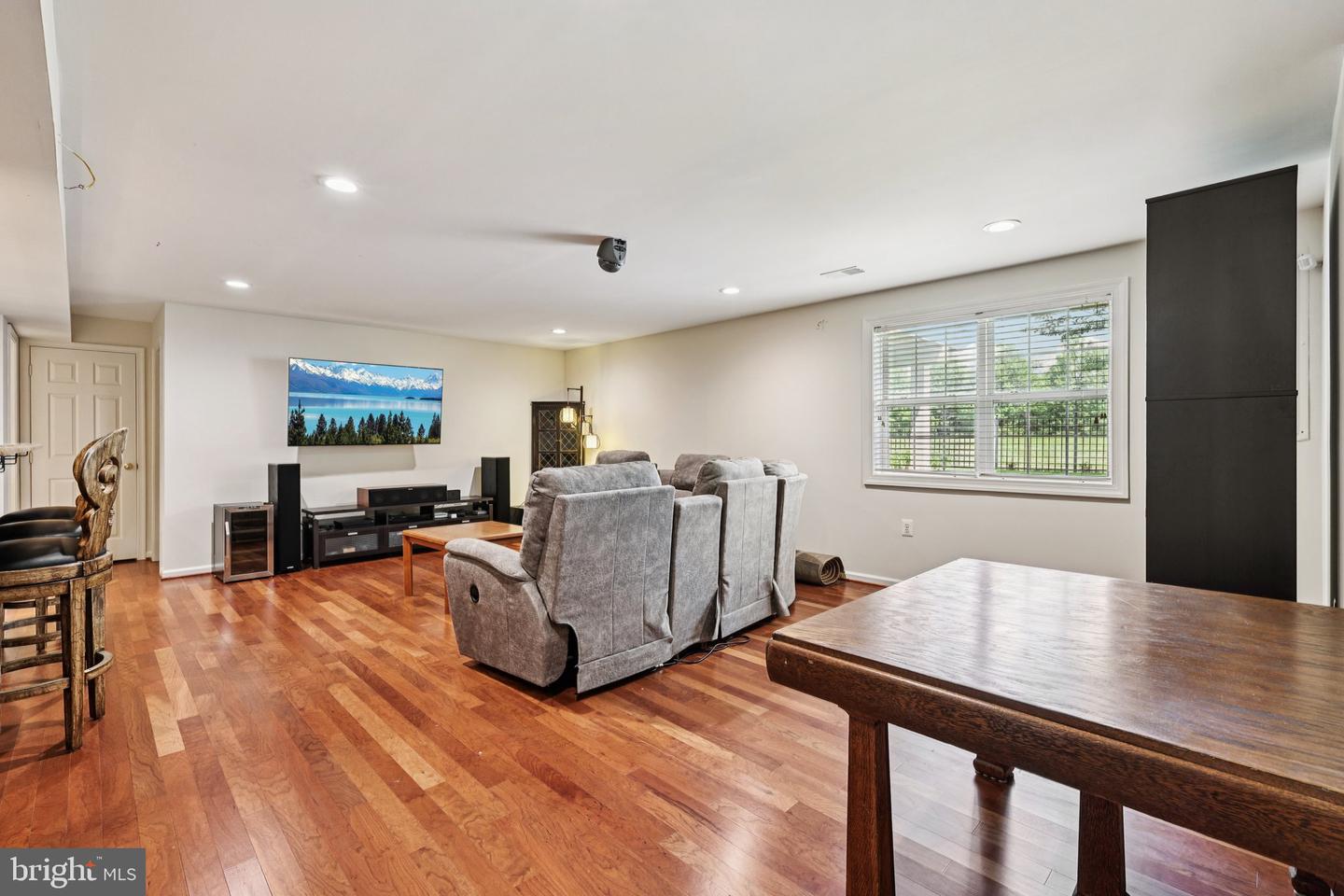 18442 LANIER ISLAND SQ, LEESBURG, Virginia 20176, 3 Bedrooms Bedrooms, ,4 BathroomsBathrooms,Residential,For sale,18442 LANIER ISLAND SQ,VALO2097692 MLS # VALO2097692