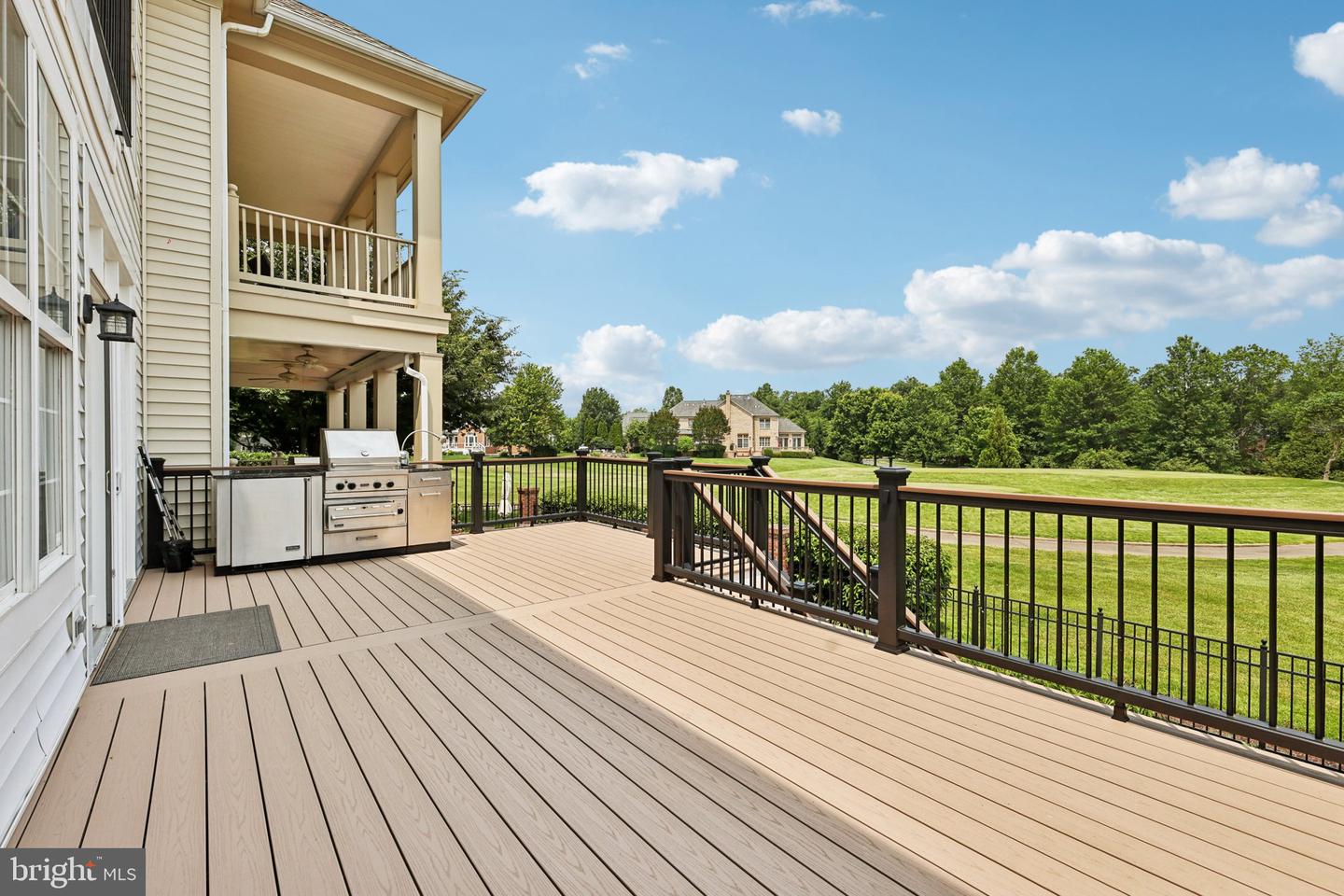 18442 LANIER ISLAND SQ, LEESBURG, Virginia 20176, 3 Bedrooms Bedrooms, ,4 BathroomsBathrooms,Residential,For sale,18442 LANIER ISLAND SQ,VALO2097692 MLS # VALO2097692