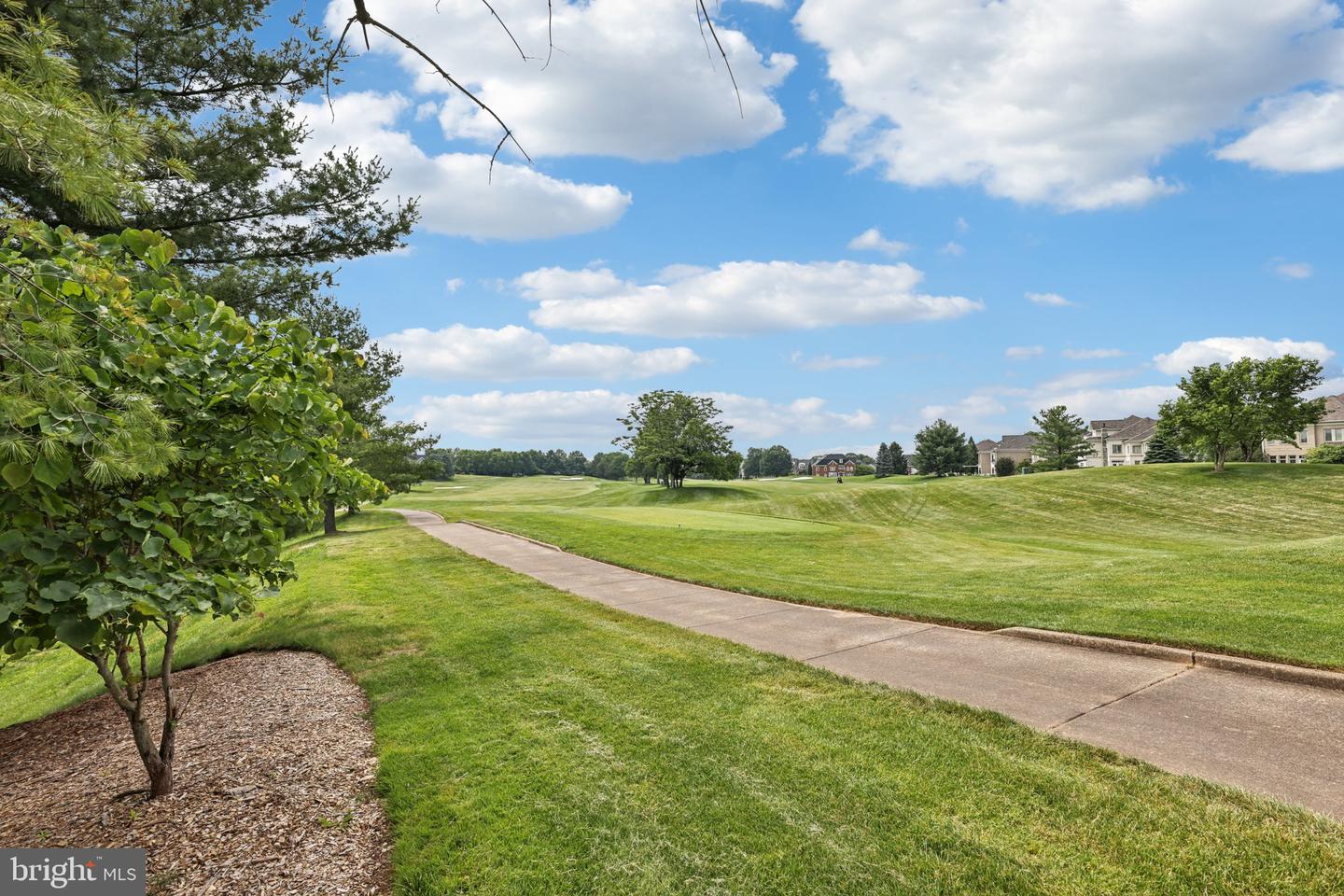 18442 LANIER ISLAND SQ, LEESBURG, Virginia 20176, 3 Bedrooms Bedrooms, ,4 BathroomsBathrooms,Residential,For sale,18442 LANIER ISLAND SQ,VALO2097692 MLS # VALO2097692