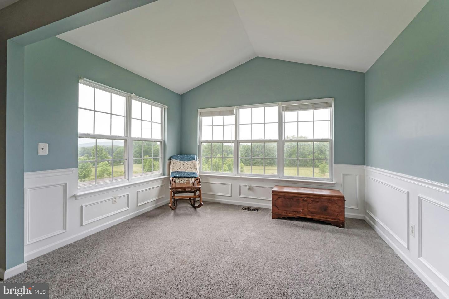 43268 HEAVENLY CIR, LEESBURG, Virginia 20176, 5 Bedrooms Bedrooms, ,3 BathroomsBathrooms,Residential,For sale,43268 HEAVENLY CIR,VALO2097752 MLS # VALO2097752