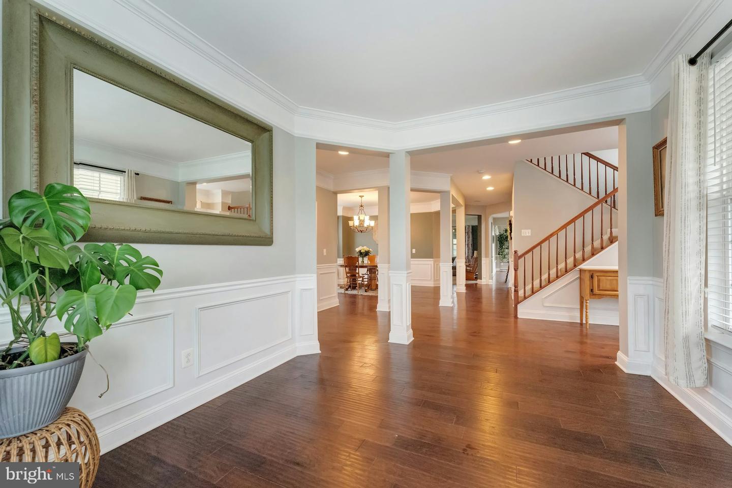 43268 HEAVENLY CIR, LEESBURG, Virginia 20176, 5 Bedrooms Bedrooms, ,3 BathroomsBathrooms,Residential,For sale,43268 HEAVENLY CIR,VALO2097752 MLS # VALO2097752