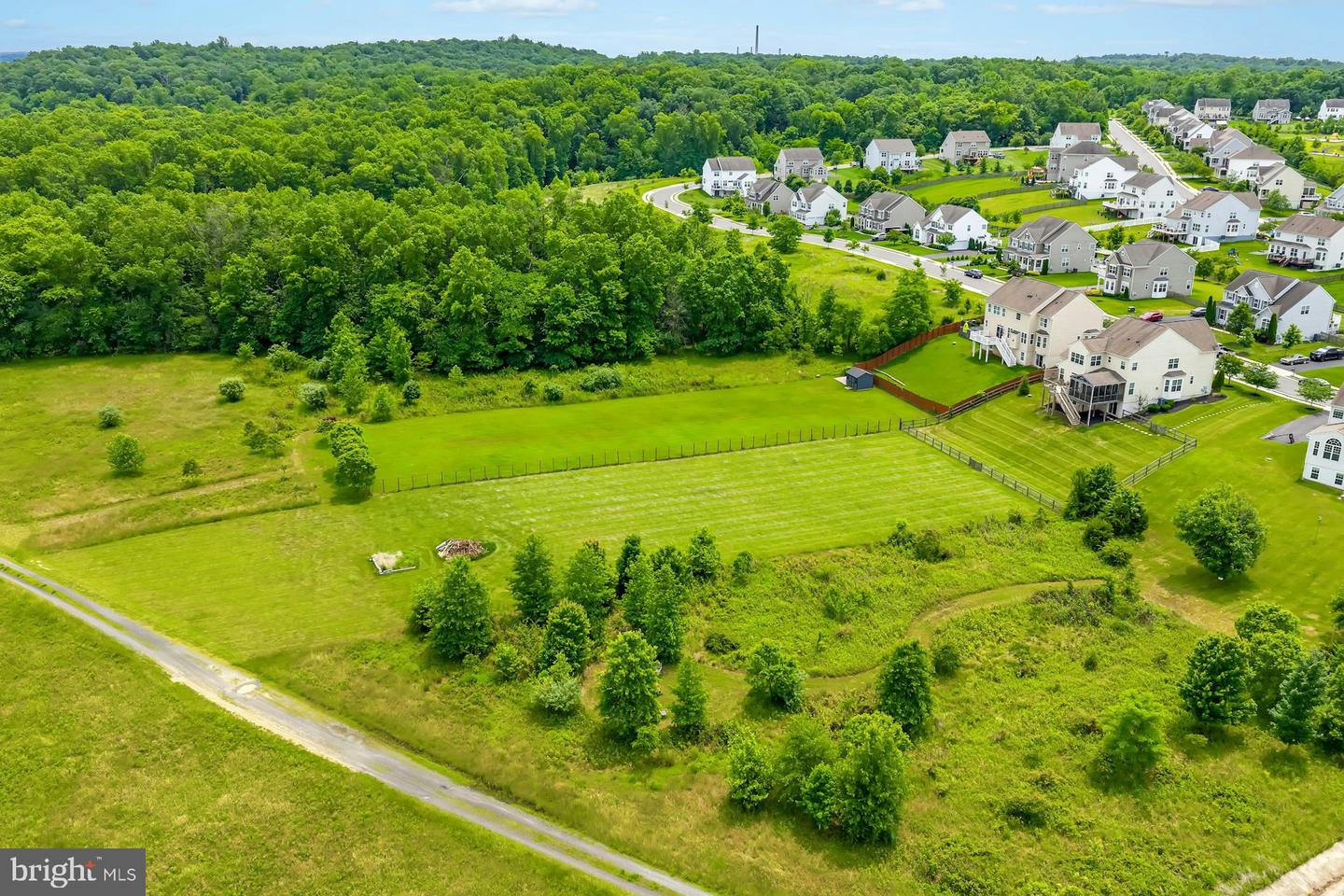 43268 HEAVENLY CIR, LEESBURG, Virginia 20176, 5 Bedrooms Bedrooms, ,3 BathroomsBathrooms,Residential,For sale,43268 HEAVENLY CIR,VALO2097752 MLS # VALO2097752