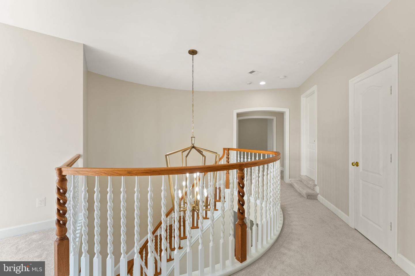 22962 LOIS LN, BRAMBLETON, Virginia 20148, 6 Bedrooms Bedrooms, ,5 BathroomsBathrooms,Residential,For sale,22962 LOIS LN,VALO2097760 MLS # VALO2097760