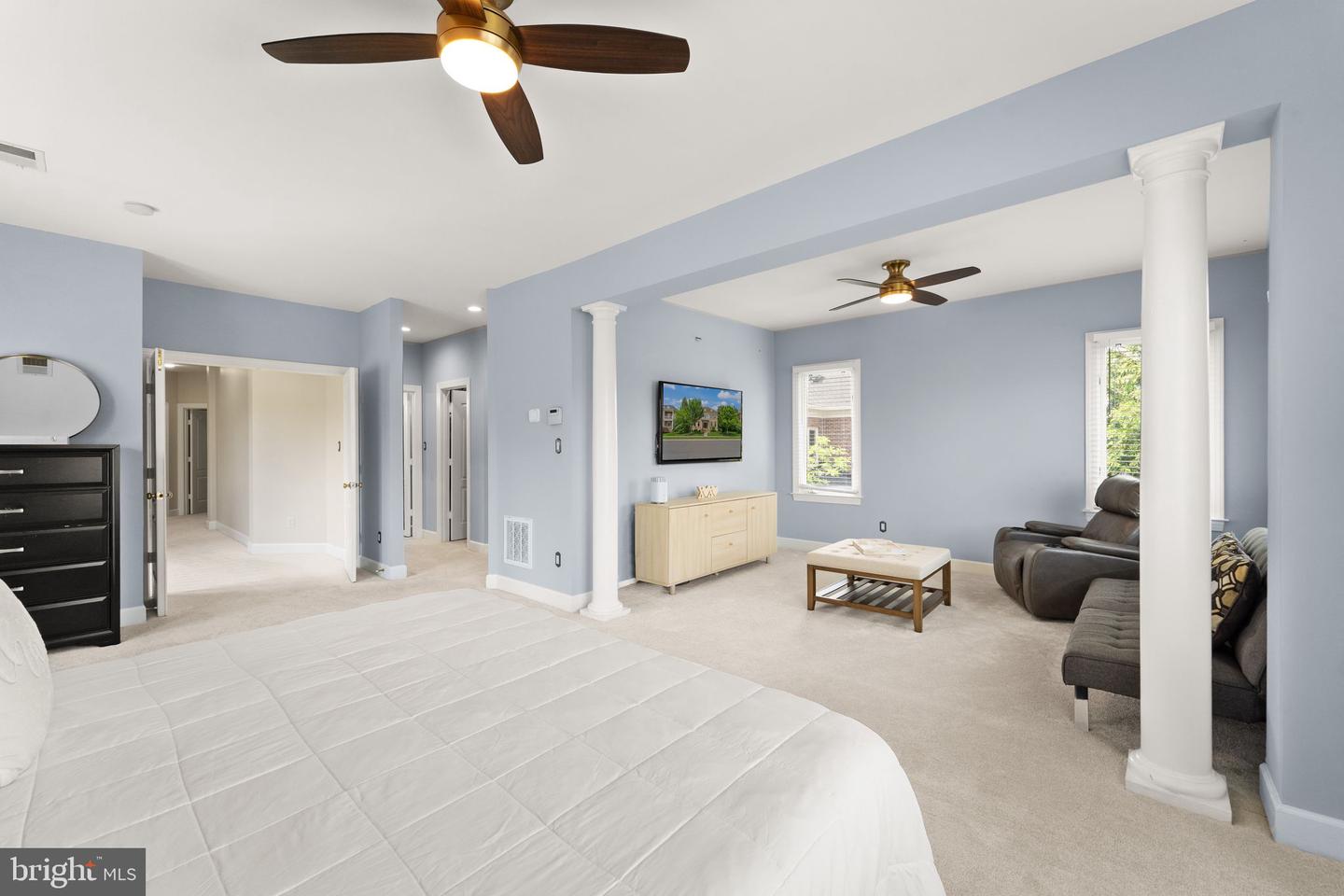 22962 LOIS LN, BRAMBLETON, Virginia 20148, 6 Bedrooms Bedrooms, ,5 BathroomsBathrooms,Residential,For sale,22962 LOIS LN,VALO2097760 MLS # VALO2097760