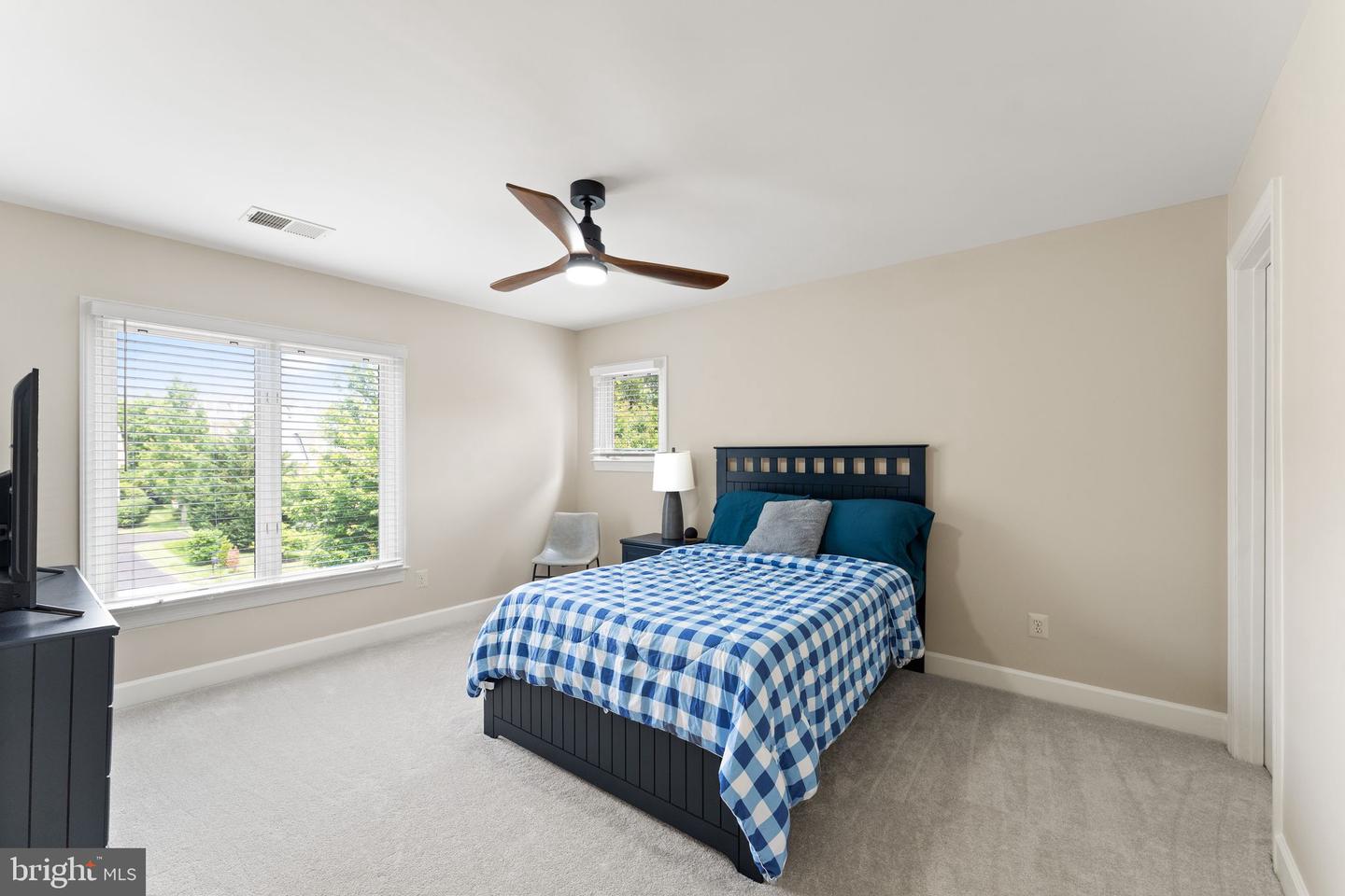 22962 LOIS LN, BRAMBLETON, Virginia 20148, 6 Bedrooms Bedrooms, ,5 BathroomsBathrooms,Residential,For sale,22962 LOIS LN,VALO2097760 MLS # VALO2097760
