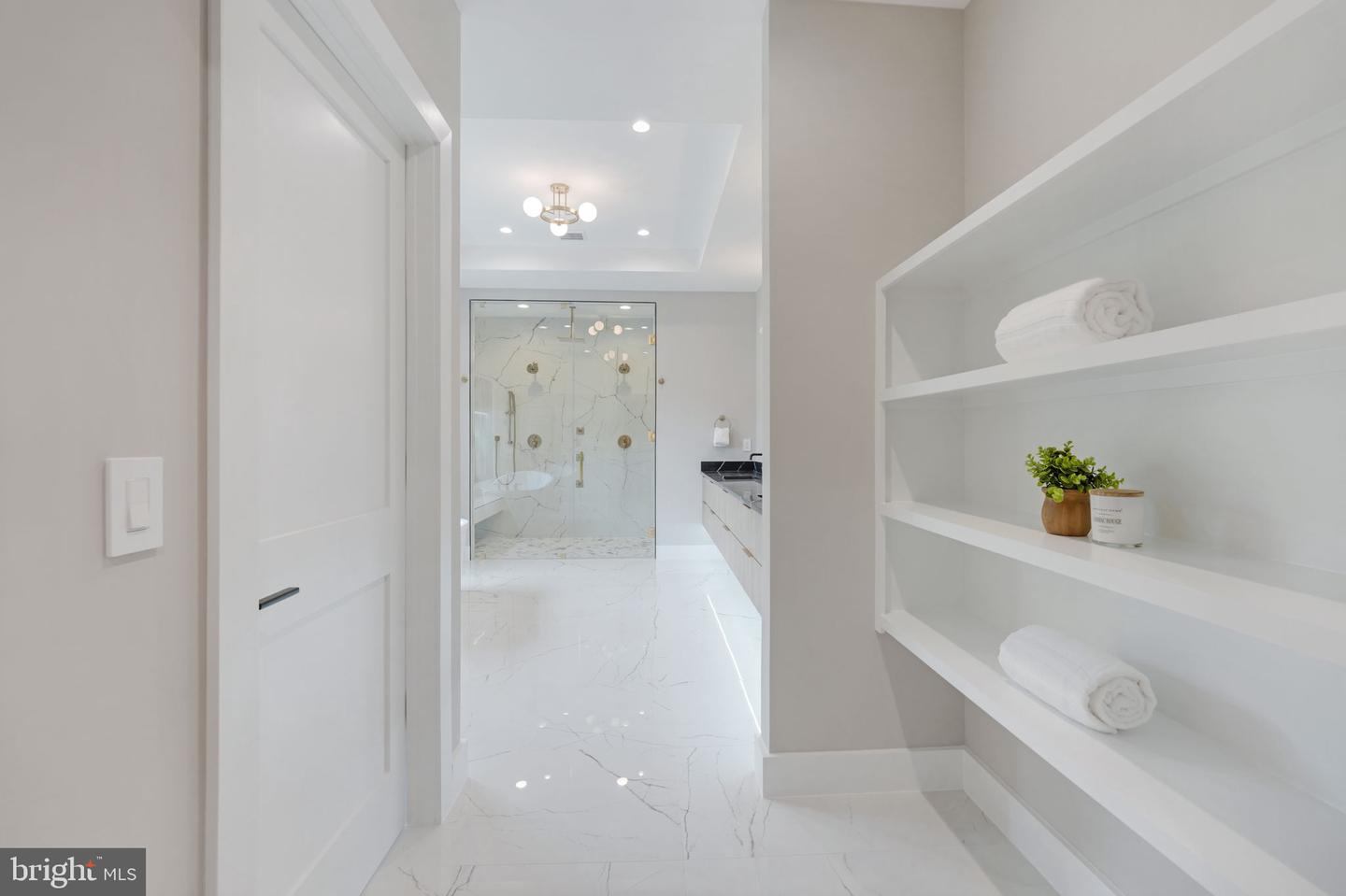 2202 GRAYSON PL, FALLS CHURCH, Virginia 22043, 6 Bedrooms Bedrooms, ,6 BathroomsBathrooms,Residential,For sale,2202 GRAYSON PL,VAFX2242878 MLS # VAFX2242878