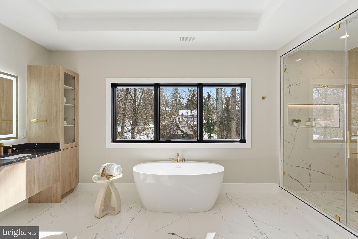 2202 GRAYSON PL, FALLS CHURCH, Virginia 22043, 6 Bedrooms Bedrooms, ,5 BathroomsBathrooms,Residential,For sale,2202 GRAYSON PL,VAFX2242878 MLS # VAFX2242878