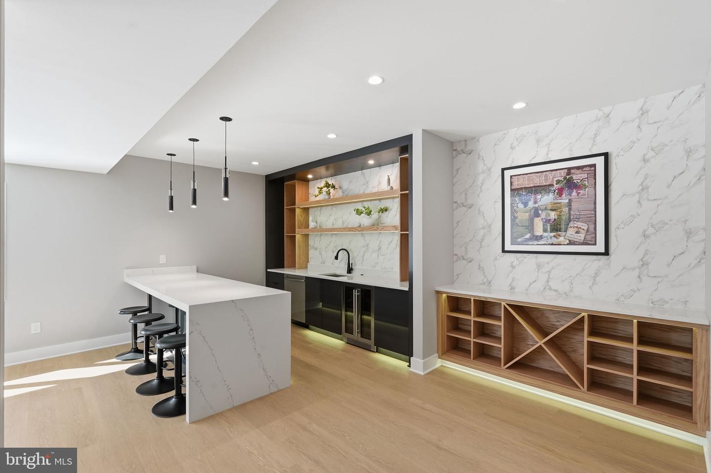 2202 GRAYSON PL, FALLS CHURCH, Virginia 22043, 6 Bedrooms Bedrooms, ,5 BathroomsBathrooms,Residential,For sale,2202 GRAYSON PL,VAFX2242878 MLS # VAFX2242878