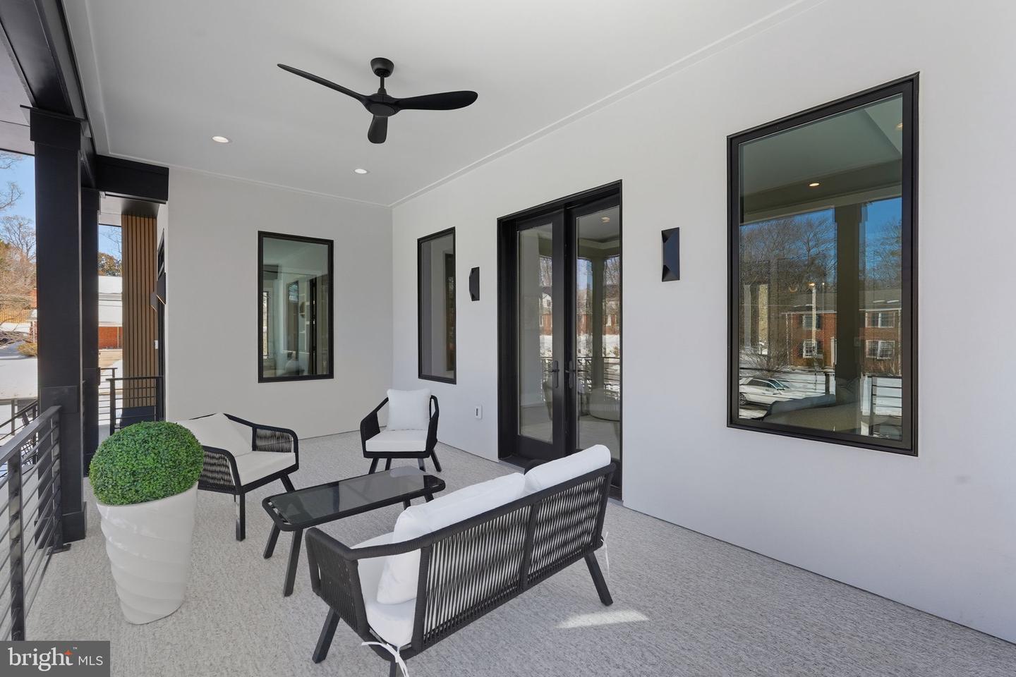 2202 GRAYSON PL, FALLS CHURCH, Virginia 22043, 6 Bedrooms Bedrooms, ,5 BathroomsBathrooms,Residential,For sale,2202 GRAYSON PL,VAFX2242878 MLS # VAFX2242878