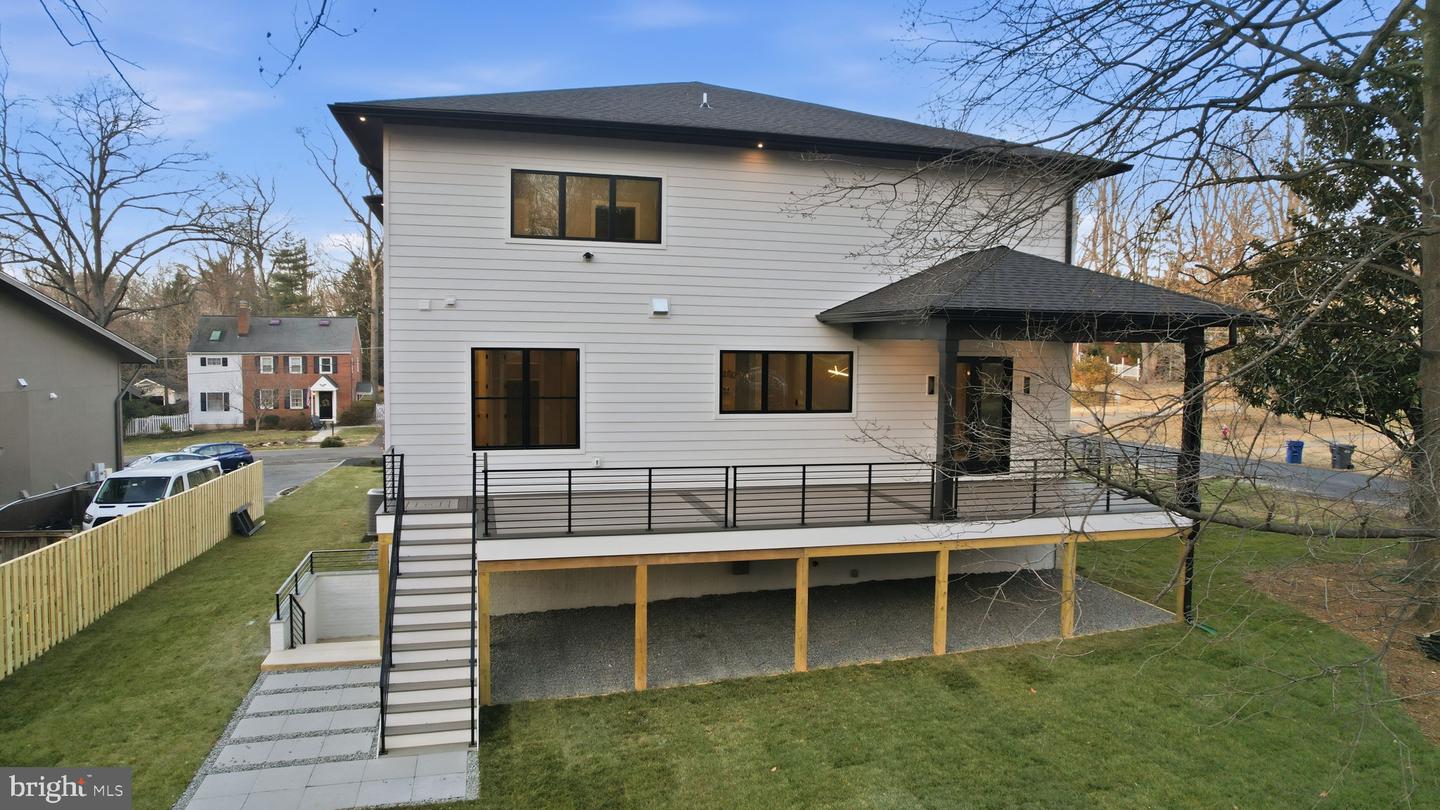 2202 GRAYSON PL, FALLS CHURCH, Virginia 22043, 6 Bedrooms Bedrooms, ,5 BathroomsBathrooms,Residential,For sale,2202 GRAYSON PL,VAFX2242878 MLS # VAFX2242878