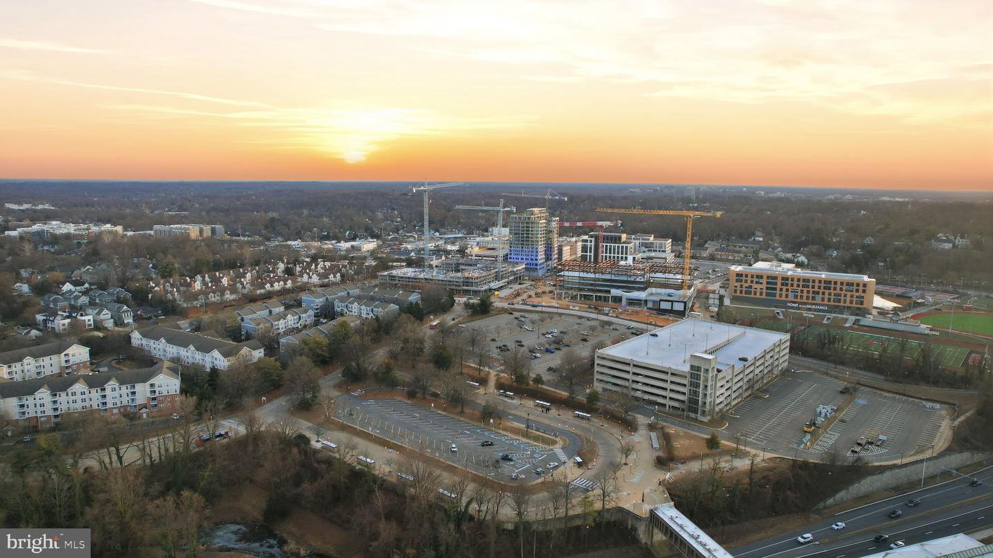 2202 GRAYSON PL, FALLS CHURCH, Virginia 22043, 6 Bedrooms Bedrooms, ,5 BathroomsBathrooms,Residential,For sale,2202 GRAYSON PL,VAFX2242878 MLS # VAFX2242878