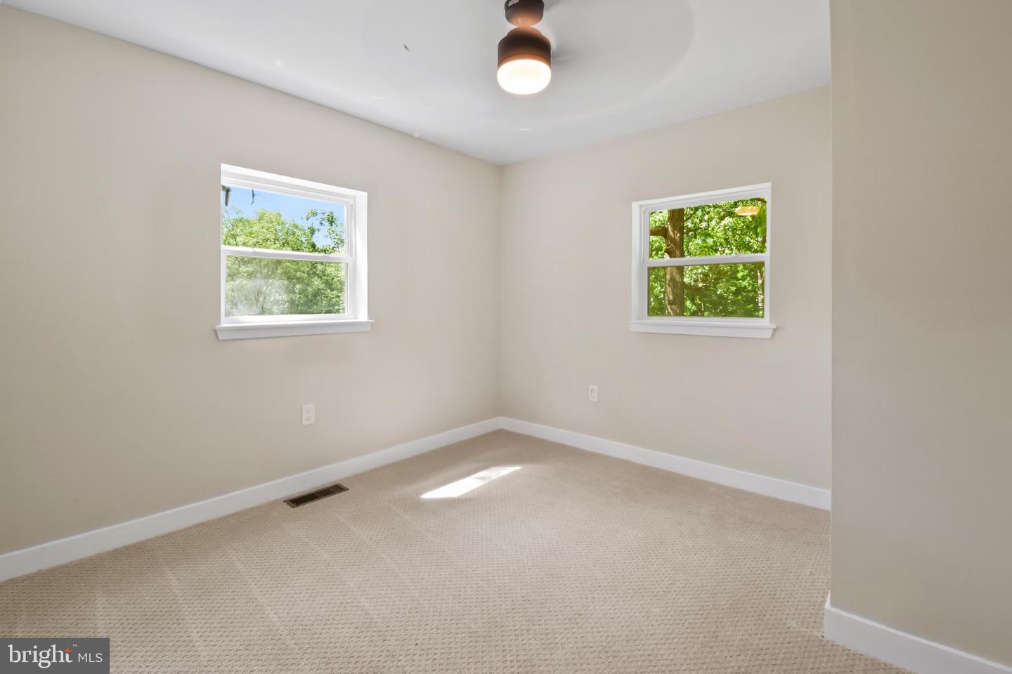790 MCDONALD RD, WINCHESTER, Virginia 22602, 3 Bedrooms Bedrooms, 5 Rooms Rooms,2 BathroomsBathrooms,Residential,For sale,790 MCDONALD RD,VAFV2034386 MLS # VAFV2034386
