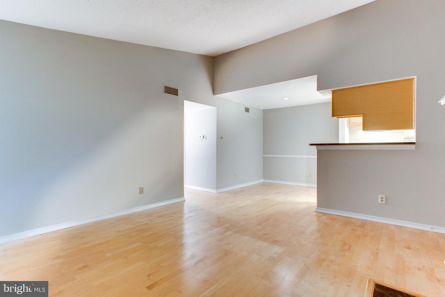1525 LINCOLN WAY #301A, MCLEAN, Virginia 22102, 1 Bedroom Bedrooms, ,1 BathroomBathrooms,Residential,For sale,1525 LINCOLN WAY #301A,VAFX2243008 MLS # VAFX2243008