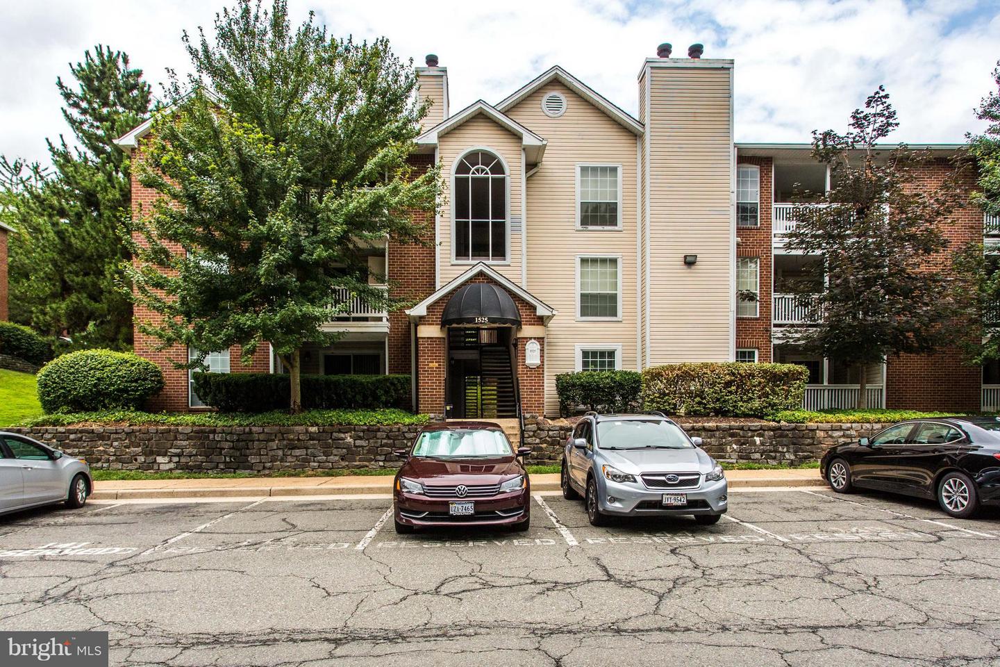 1525 LINCOLN WAY #301A, MCLEAN, Virginia 22102, 1 Bedroom Bedrooms, ,1 BathroomBathrooms,Residential,For sale,1525 LINCOLN WAY #301A,VAFX2243008 MLS # VAFX2243008