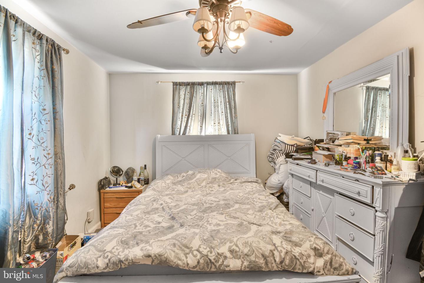 6409 13TH ST NW, WASHINGTON, District Of Columbia 20012, 3 Bedrooms Bedrooms, ,1 BathroomBathrooms,Residential,For sale,6409 13TH ST NW,DCDC2202478 MLS # DCDC2202478