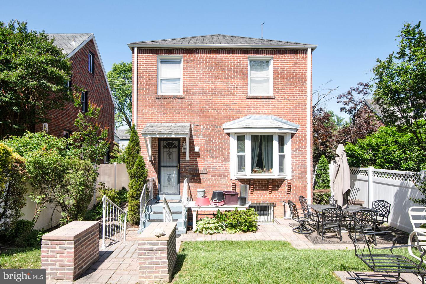 6409 13TH ST NW, WASHINGTON, District Of Columbia 20012, 3 Bedrooms Bedrooms, ,1 BathroomBathrooms,Residential,For sale,6409 13TH ST NW,DCDC2202478 MLS # DCDC2202478