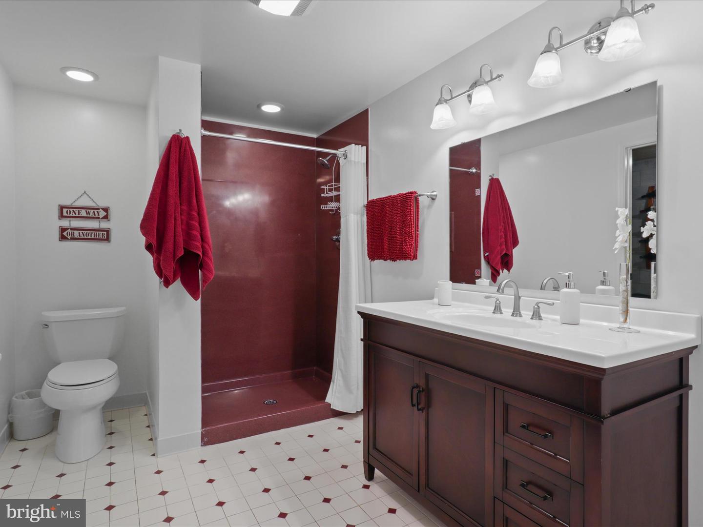 241 CLAYHILL DR, WINCHESTER, Virginia 22602, 5 Bedrooms Bedrooms, ,3 BathroomsBathrooms,Residential,For sale,241 CLAYHILL DR,VAFV2034414 MLS # VAFV2034414