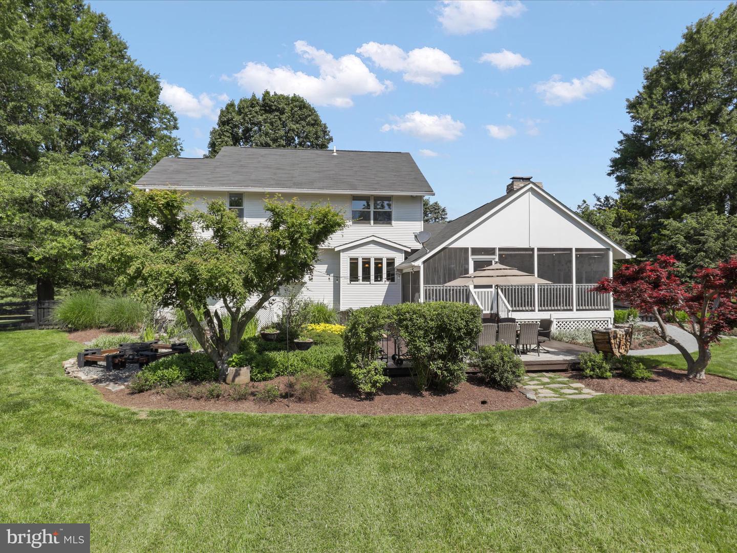 241 CLAYHILL DR, WINCHESTER, Virginia 22602, 5 Bedrooms Bedrooms, ,3 BathroomsBathrooms,Residential,For sale,241 CLAYHILL DR,VAFV2034414 MLS # VAFV2034414