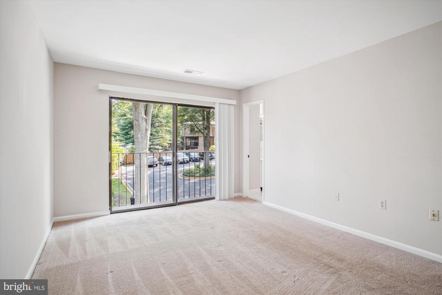 4902 SAUQUOIT LN, ANNANDALE, Virginia 22003, 3 Bedrooms Bedrooms, ,2 BathroomsBathrooms,Residential,For sale,4902 SAUQUOIT LN,VAFX2243204 MLS # VAFX2243204