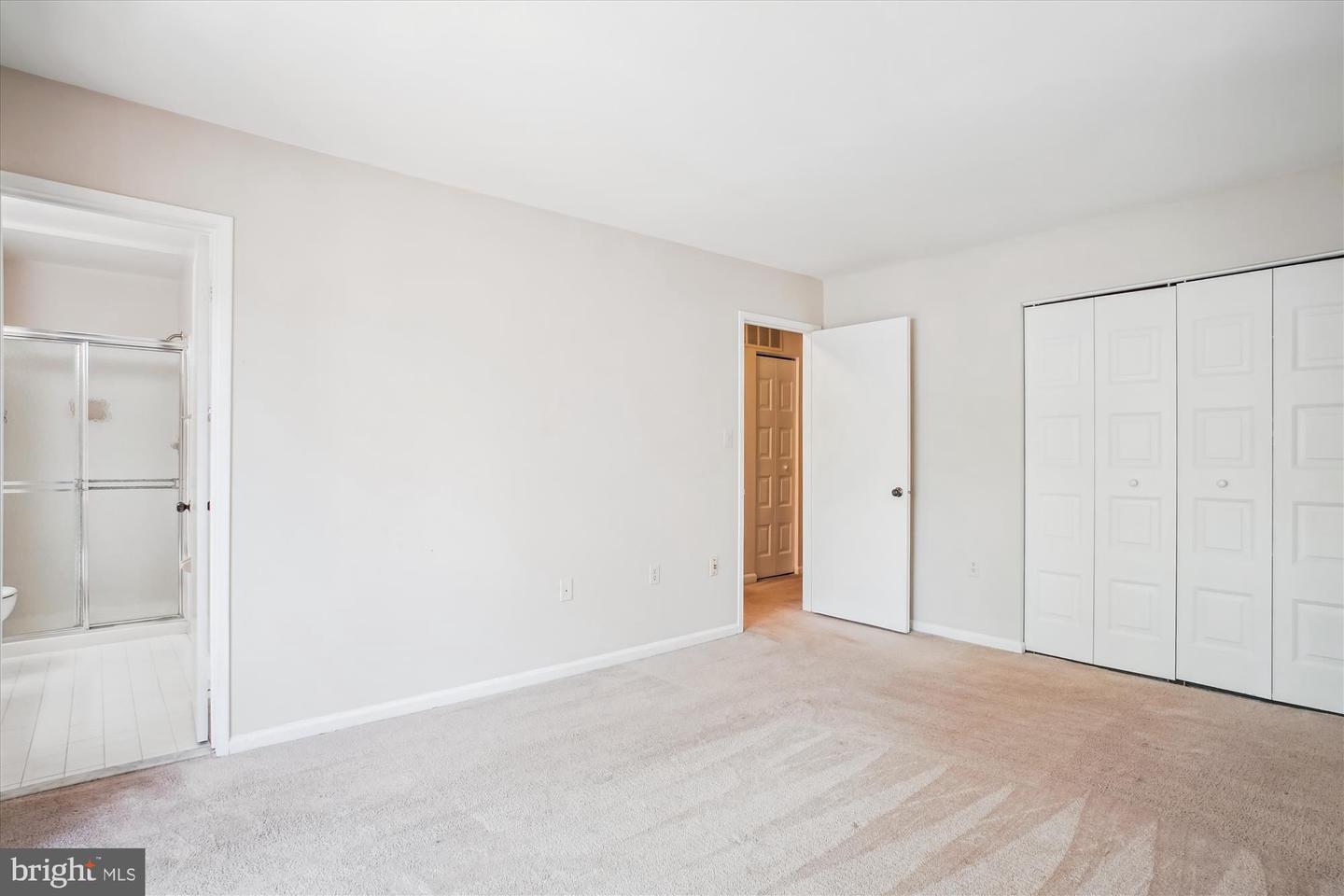 4902 SAUQUOIT LN, ANNANDALE, Virginia 22003, 3 Bedrooms Bedrooms, ,2 BathroomsBathrooms,Residential,For sale,4902 SAUQUOIT LN,VAFX2243204 MLS # VAFX2243204