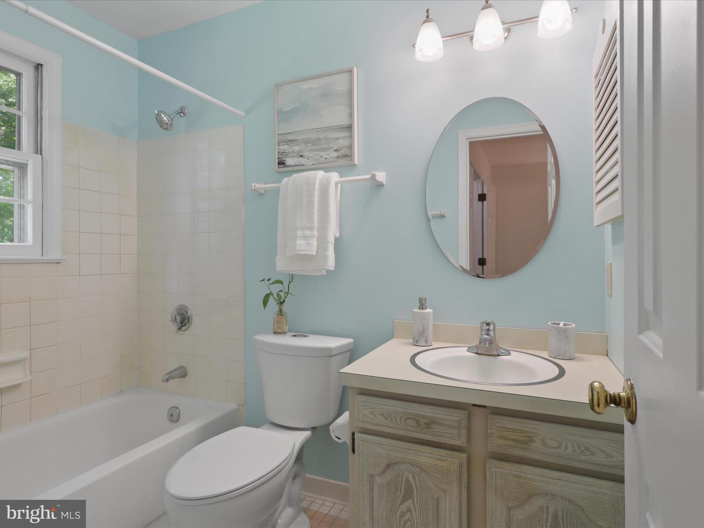 7449 MAPLE BRANCH RD, CLIFTON, Virginia 20124, 4 Bedrooms Bedrooms, ,2 BathroomsBathrooms,Residential,For sale,7449 MAPLE BRANCH RD,VAFX2243220 MLS # VAFX2243220