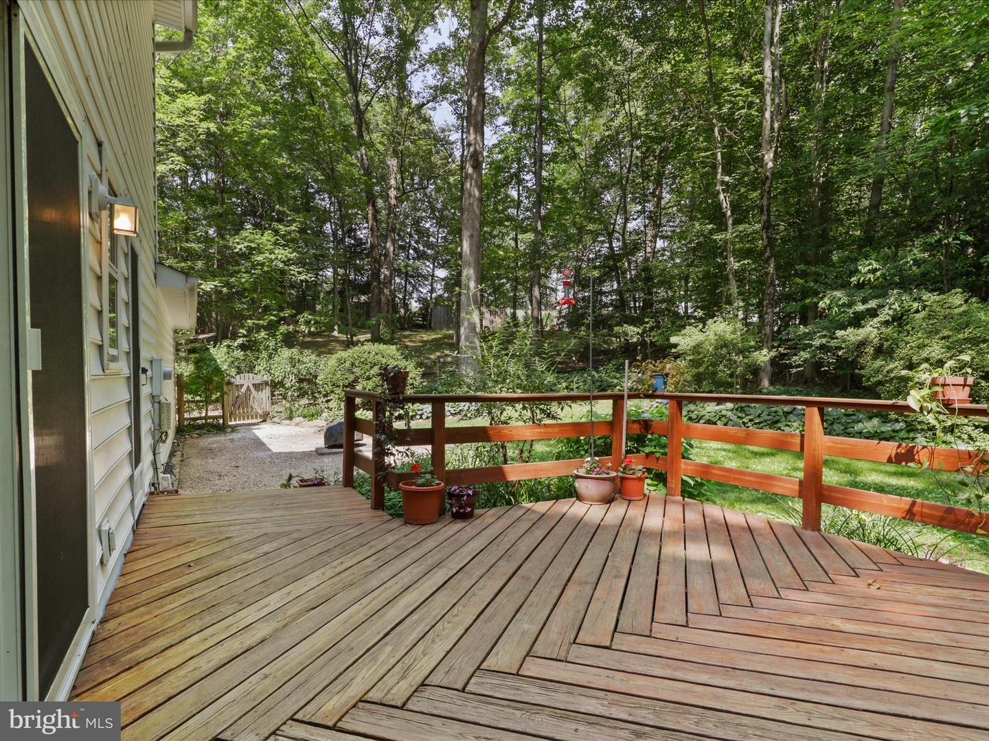 7449 MAPLE BRANCH RD, CLIFTON, Virginia 20124, 4 Bedrooms Bedrooms, ,2 BathroomsBathrooms,Residential,For sale,7449 MAPLE BRANCH RD,VAFX2243220 MLS # VAFX2243220