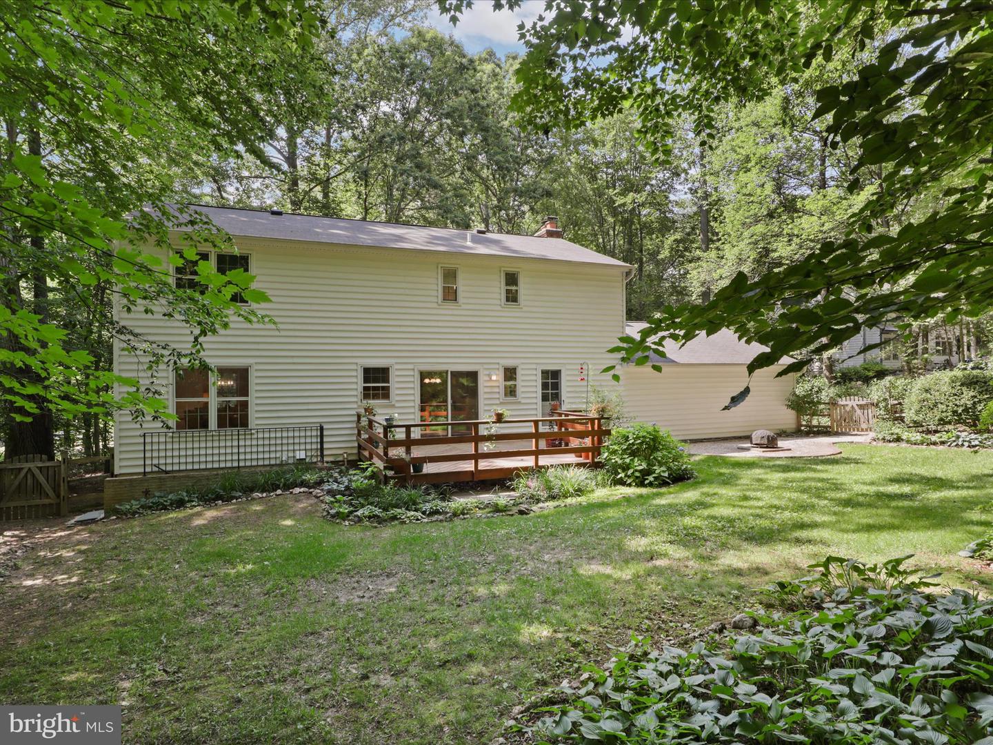 7449 MAPLE BRANCH RD, CLIFTON, Virginia 20124, 4 Bedrooms Bedrooms, ,2 BathroomsBathrooms,Residential,For sale,7449 MAPLE BRANCH RD,VAFX2243220 MLS # VAFX2243220