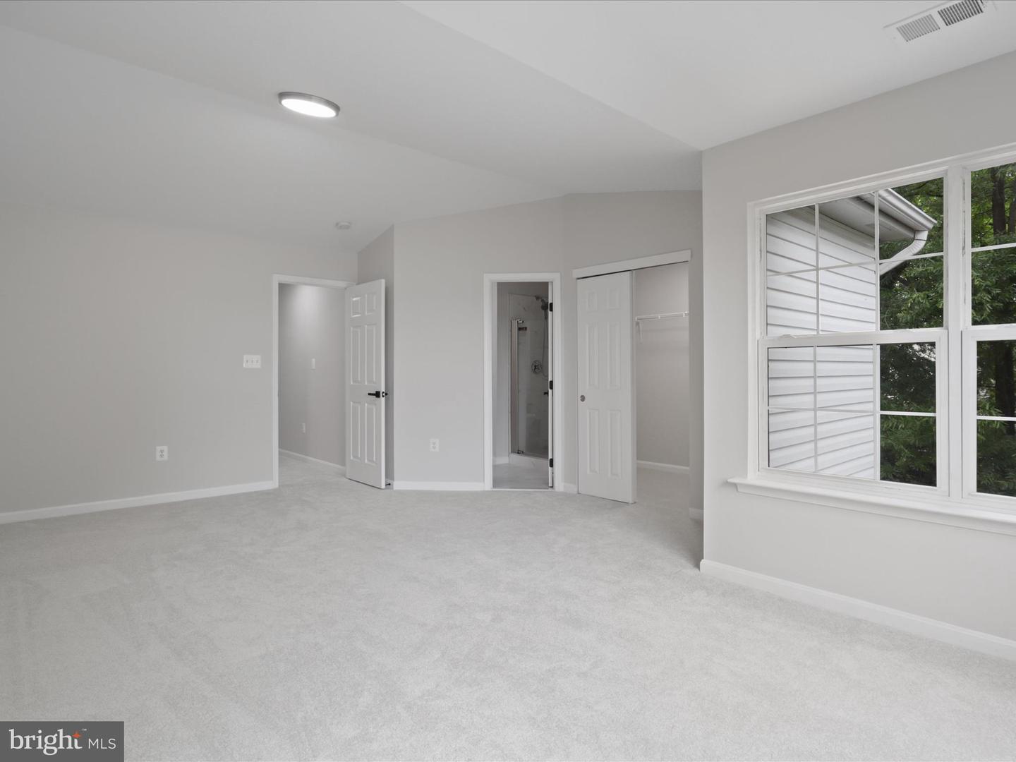 14282 NEWBERN LOOP, GAINESVILLE, Virginia 20155, 3 Bedrooms Bedrooms, ,3 BathroomsBathrooms,Residential,For sale,14282 NEWBERN LOOP,VAPW2095574 MLS # VAPW2095574