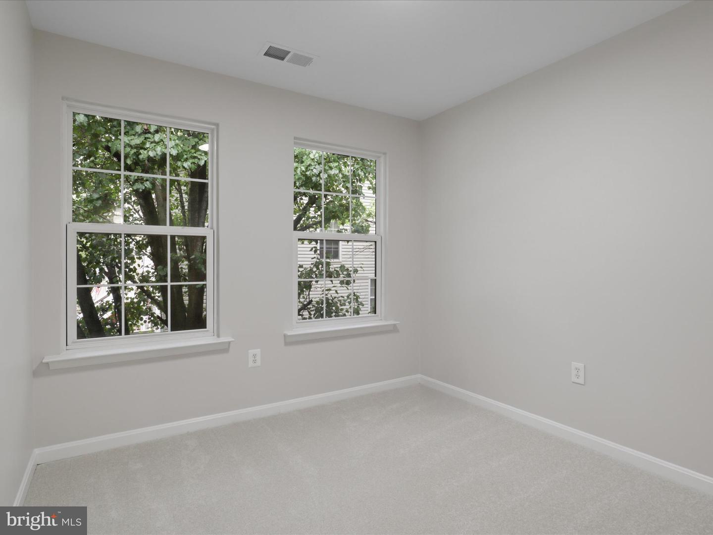 14282 NEWBERN LOOP, GAINESVILLE, Virginia 20155, 3 Bedrooms Bedrooms, ,3 BathroomsBathrooms,Residential,For sale,14282 NEWBERN LOOP,VAPW2095574 MLS # VAPW2095574