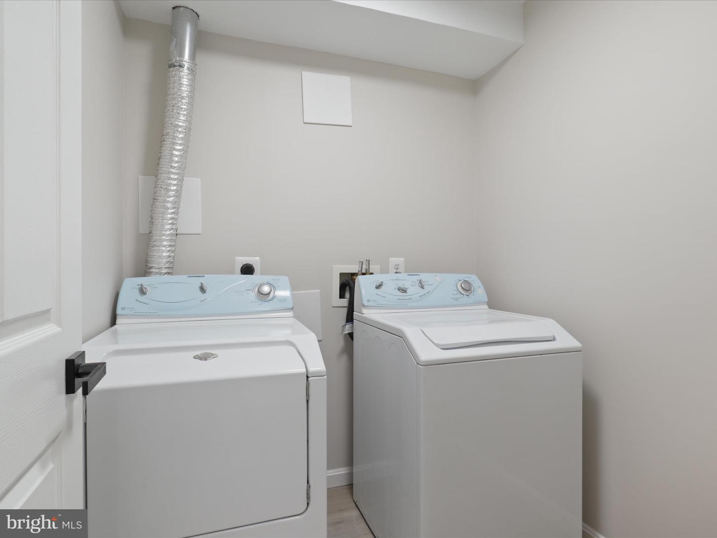 14282 NEWBERN LOOP, GAINESVILLE, Virginia 20155, 3 Bedrooms Bedrooms, ,3 BathroomsBathrooms,Residential,For sale,14282 NEWBERN LOOP,VAPW2095574 MLS # VAPW2095574