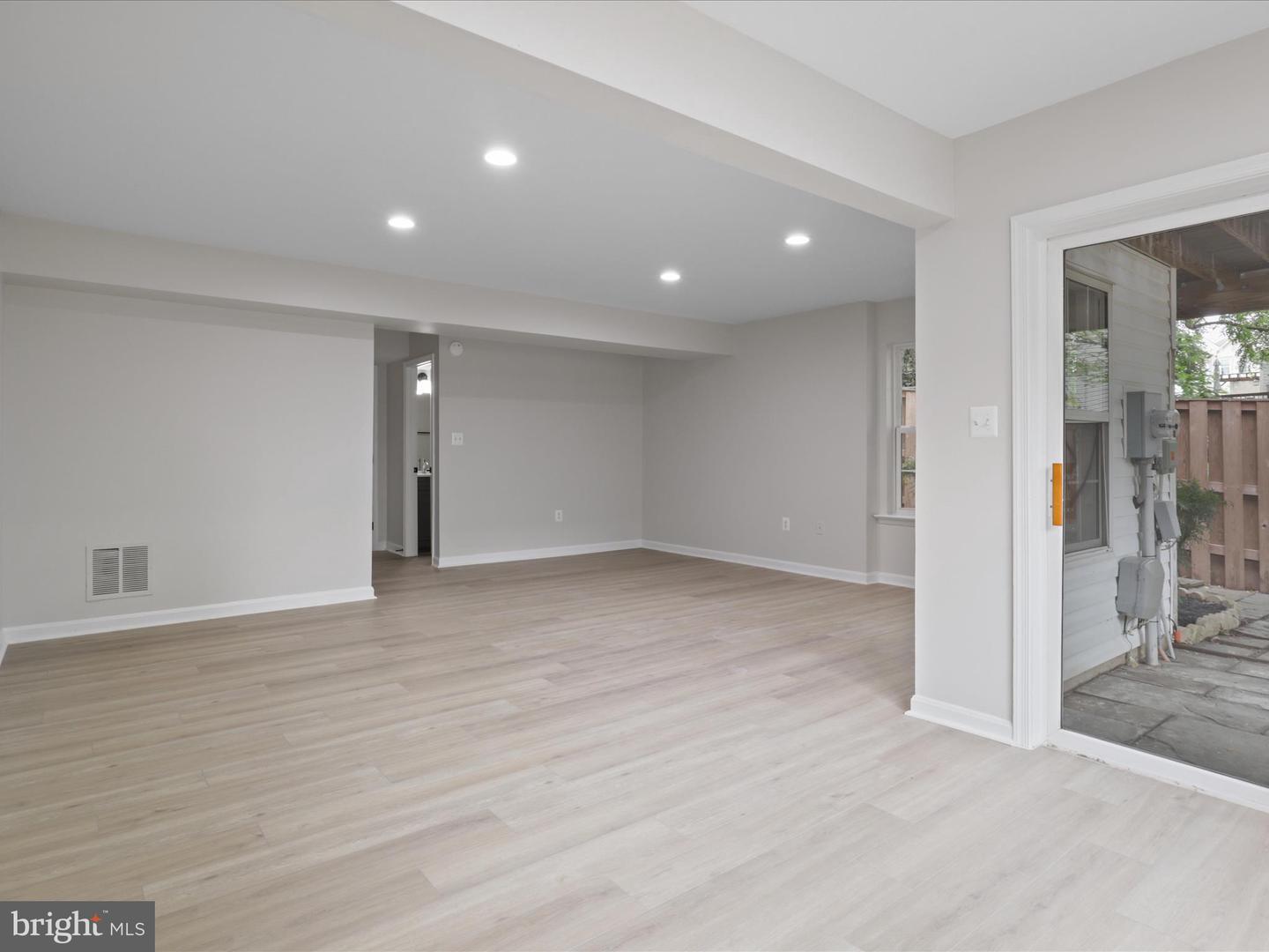 14282 NEWBERN LOOP, GAINESVILLE, Virginia 20155, 3 Bedrooms Bedrooms, ,3 BathroomsBathrooms,Residential,For sale,14282 NEWBERN LOOP,VAPW2095574 MLS # VAPW2095574