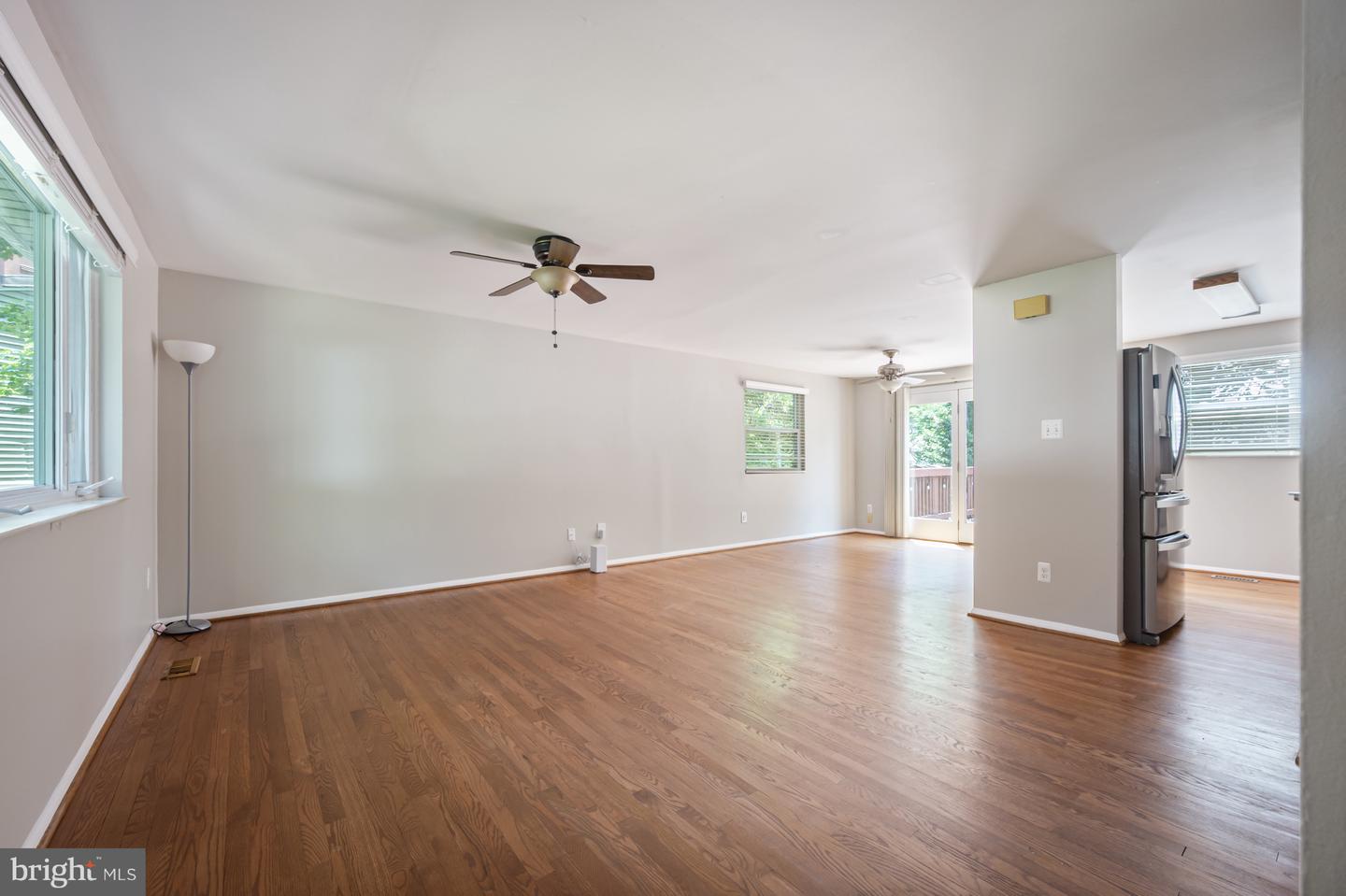 1100 CLARKE ST, HERNDON, Virginia 20170, 3 Bedrooms Bedrooms, ,2 BathroomsBathrooms,Residential,For sale,1100 CLARKE ST,VAFX2243258 MLS # VAFX2243258