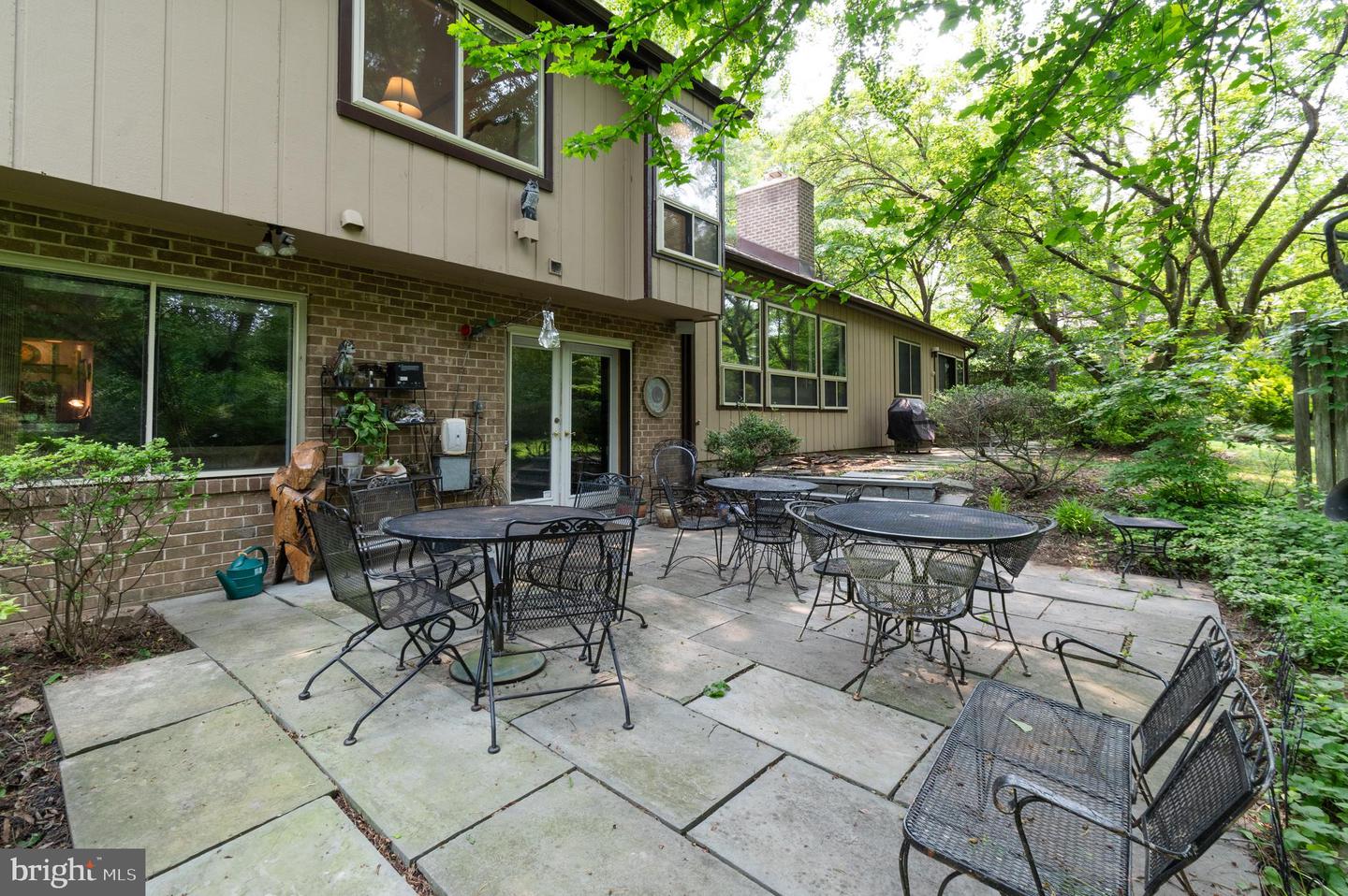 10862 MEADOWLAND DR, OAKTON, Virginia 22124, 4 Bedrooms Bedrooms, ,3 BathroomsBathrooms,Residential,For sale,10862 MEADOWLAND DR,VAFX2243418 MLS # VAFX2243418