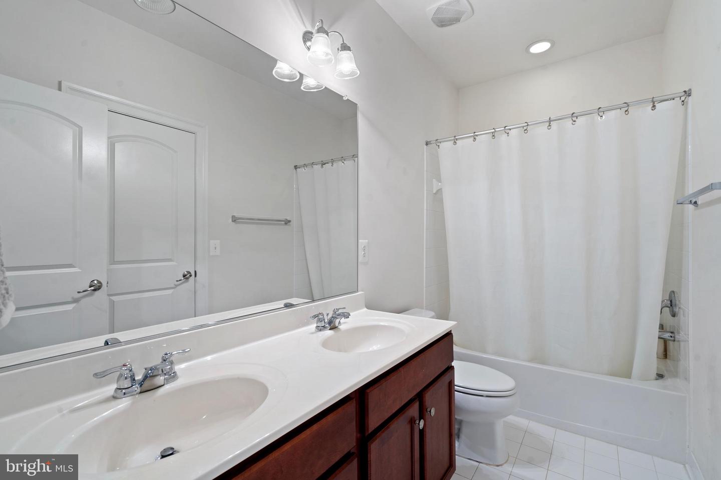 42735 MACAULEY PL, ASHBURN, Virginia 20148, 5 Bedrooms Bedrooms, ,4 BathroomsBathrooms,Residential,For sale,42735 MACAULEY PL,VALO2097930 MLS # VALO2097930