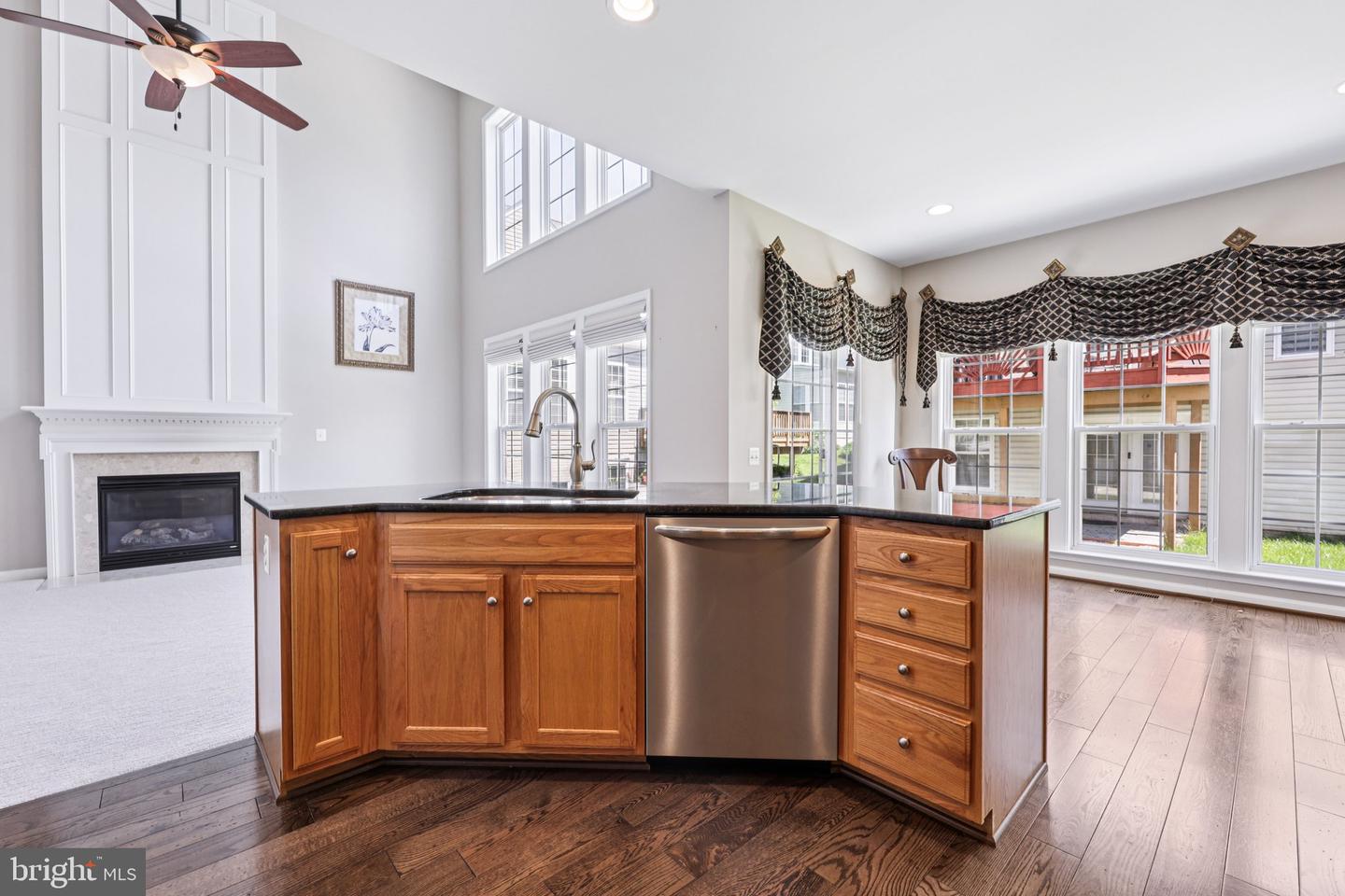 13542 ANN GRIGSBY CIR, CENTREVILLE, Virginia 20120, 4 Bedrooms Bedrooms, ,3 BathroomsBathrooms,Residential,For sale,13542 ANN GRIGSBY CIR,VAFX2243256 MLS # VAFX2243256