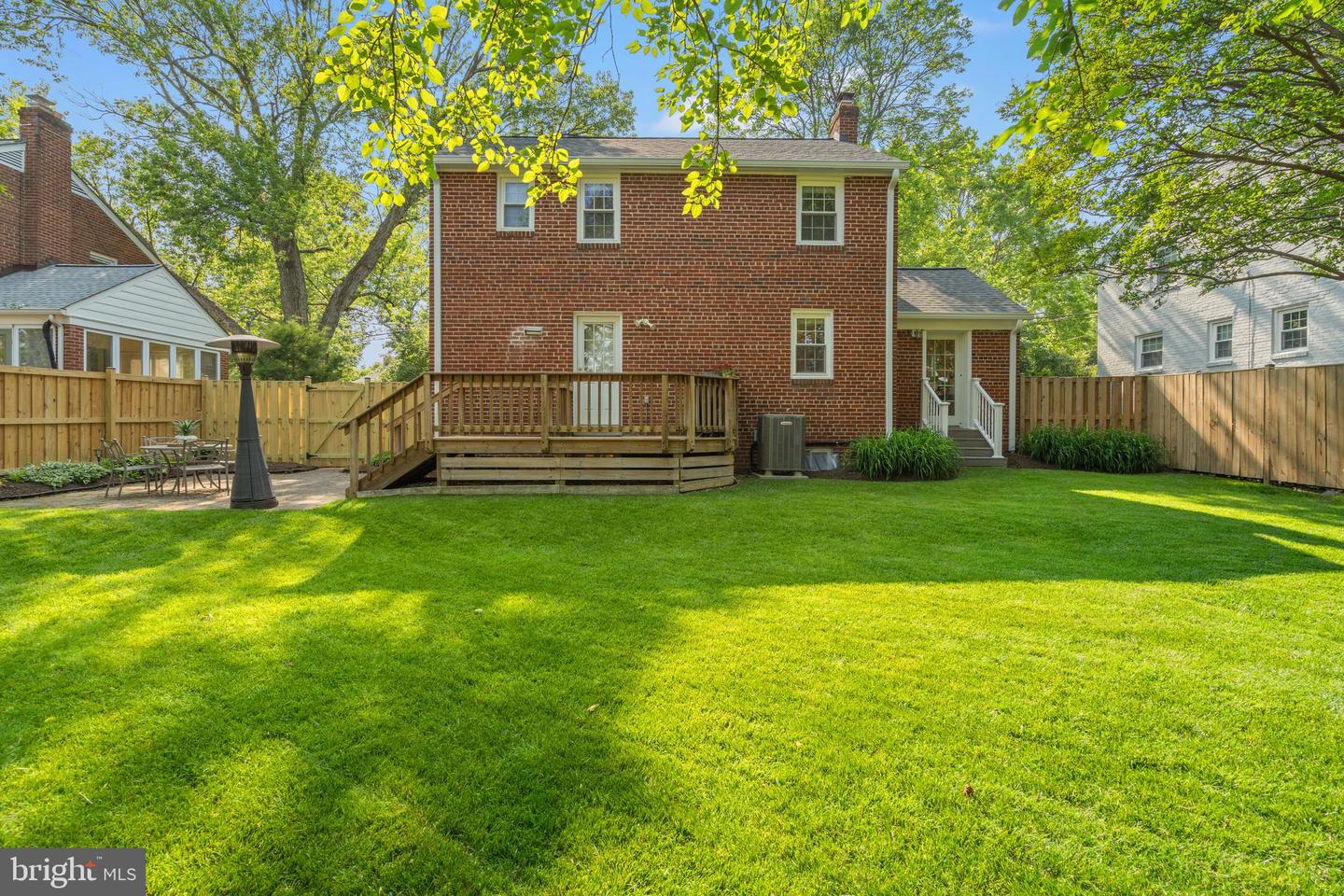 2705 N SOMERSET ST, ARLINGTON, Virginia 22213, 3 Bedrooms Bedrooms, ,2 BathroomsBathrooms,Residential,For sale,2705 N SOMERSET ST,VAAR2058334 MLS # VAAR2058334