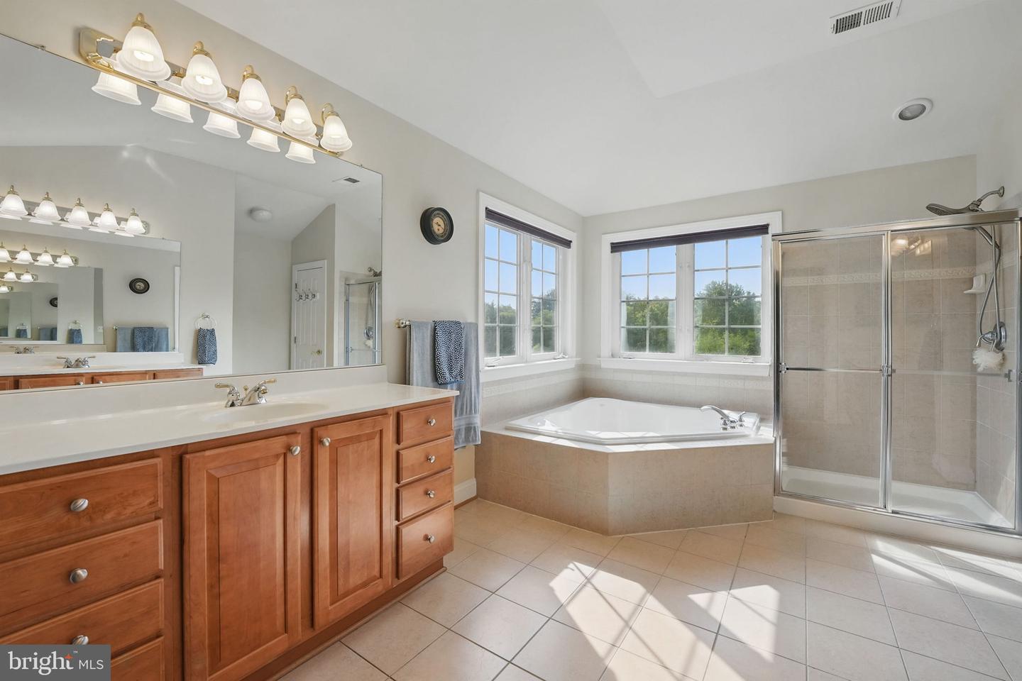 16920 BEACONSFIELD WAY, PURCELLVILLE, Virginia 20132, 4 Bedrooms Bedrooms, ,4 BathroomsBathrooms,Residential,For sale,16920 BEACONSFIELD WAY,VALO2098172 MLS # VALO2098172
