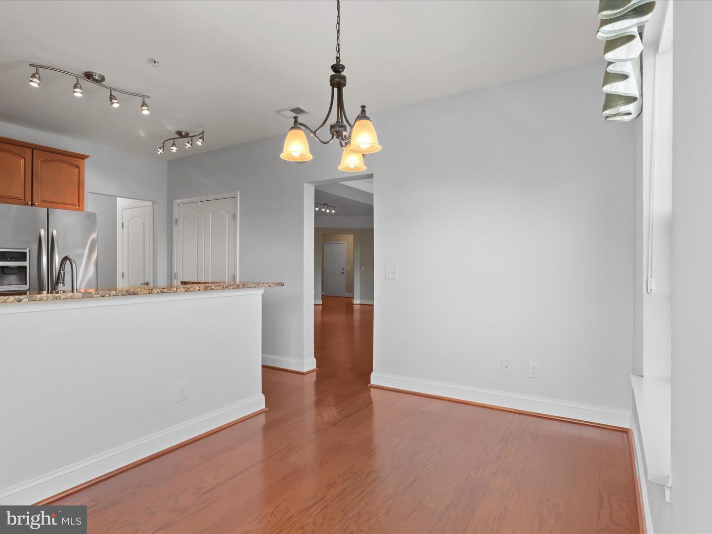 9204 CHARLESTON DR #407, MANASSAS, Virginia 20110, 2 Bedrooms Bedrooms, ,2 BathroomsBathrooms,Residential,For sale,9204 CHARLESTON DR #407,VAMN2008410 MLS # VAMN2008410