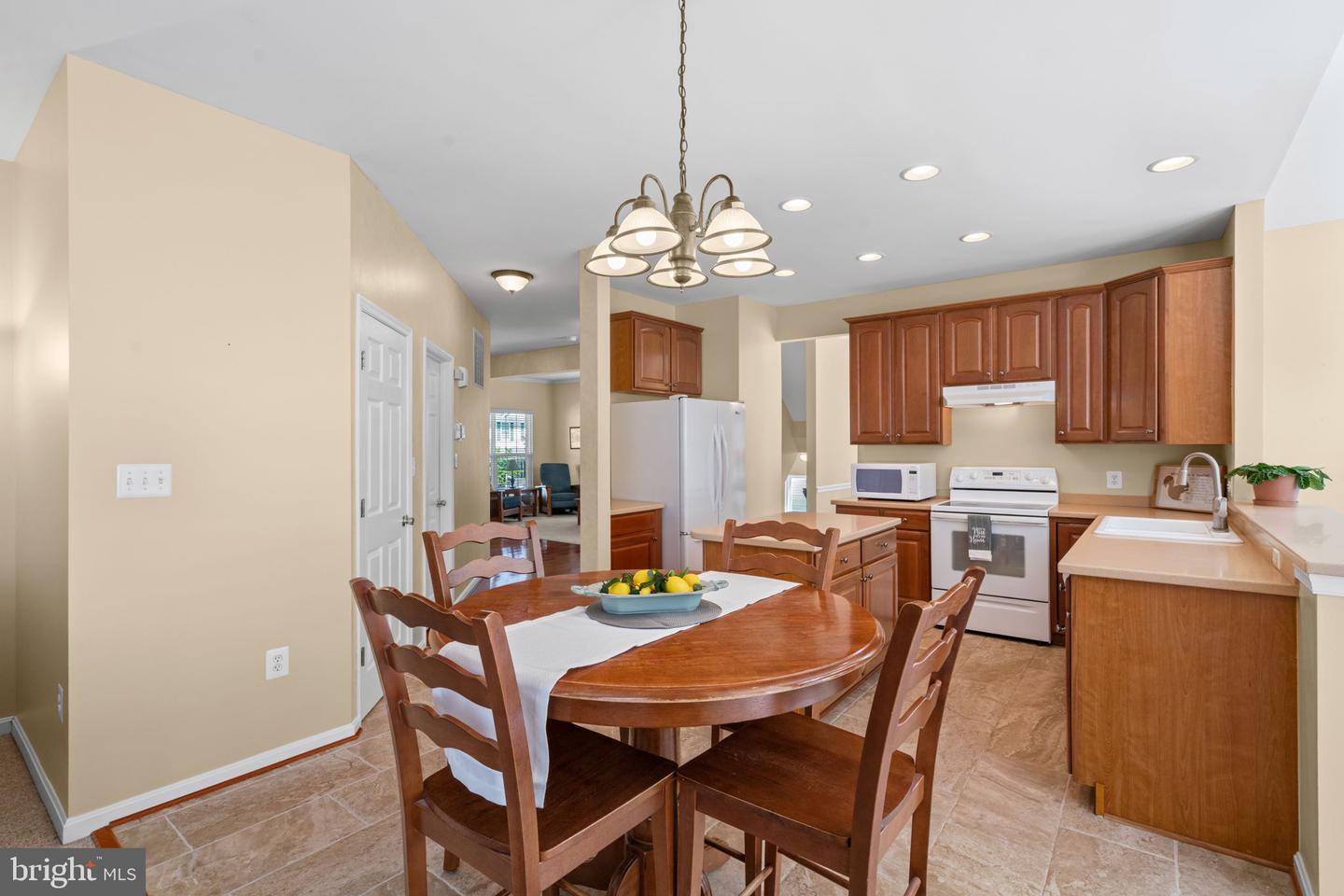 5425 BALLS BLUFF CT, WOODBRIDGE, Virginia 22193, 4 Bedrooms Bedrooms, ,3 BathroomsBathrooms,Residential,For sale,5425 BALLS BLUFF CT,VAPW2095682 MLS # VAPW2095682