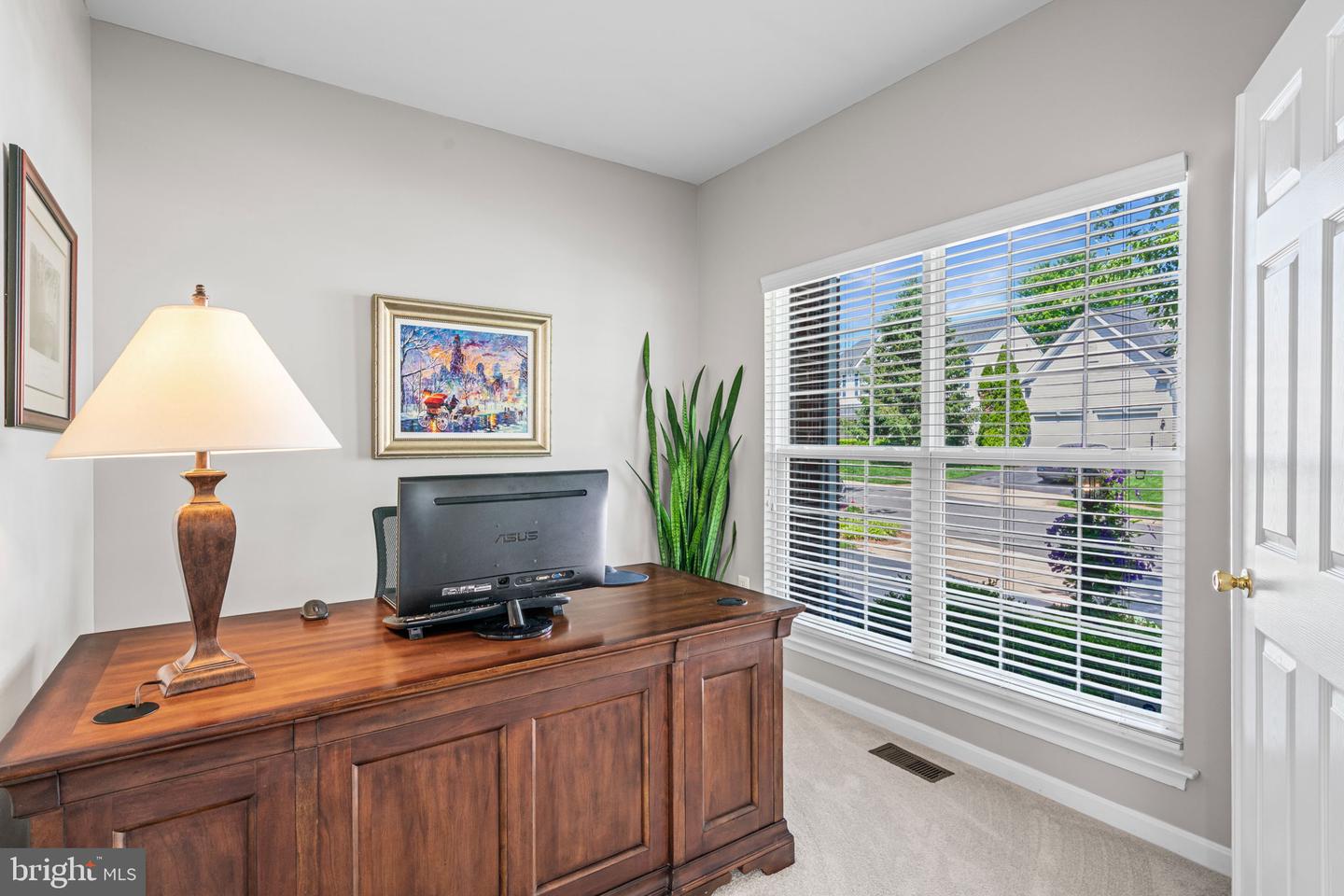 5425 BALLS BLUFF CT, WOODBRIDGE, Virginia 22193, 4 Bedrooms Bedrooms, ,3 BathroomsBathrooms,Residential,For sale,5425 BALLS BLUFF CT,VAPW2095682 MLS # VAPW2095682