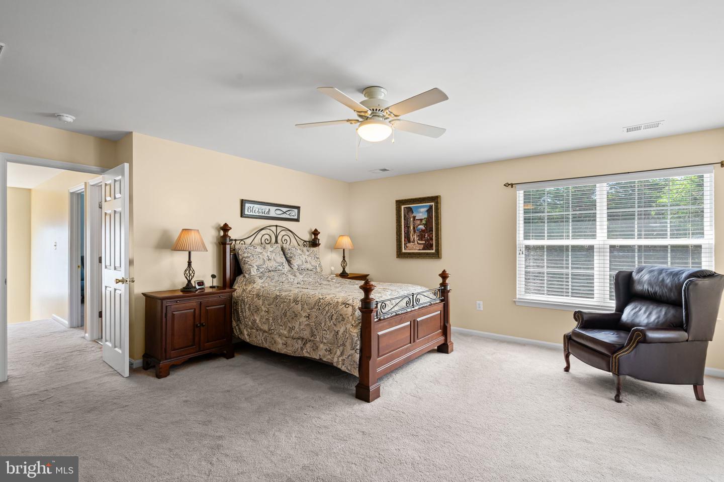 5425 BALLS BLUFF CT, WOODBRIDGE, Virginia 22193, 4 Bedrooms Bedrooms, ,3 BathroomsBathrooms,Residential,For sale,5425 BALLS BLUFF CT,VAPW2095682 MLS # VAPW2095682