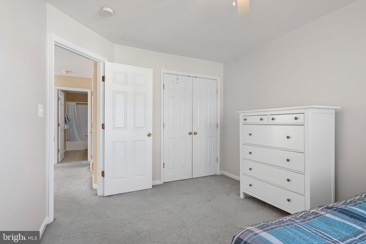 5425 BALLS BLUFF CT, WOODBRIDGE, Virginia 22193, 4 Bedrooms Bedrooms, ,3 BathroomsBathrooms,Residential,For sale,5425 BALLS BLUFF CT,VAPW2095682 MLS # VAPW2095682