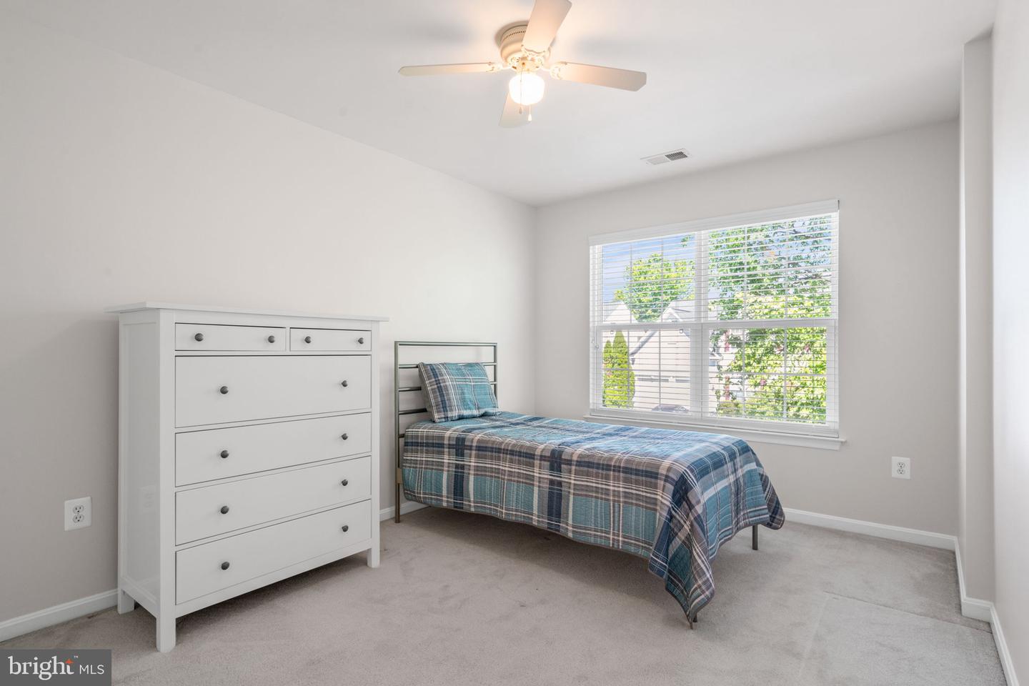 5425 BALLS BLUFF CT, WOODBRIDGE, Virginia 22193, 4 Bedrooms Bedrooms, ,3 BathroomsBathrooms,Residential,For sale,5425 BALLS BLUFF CT,VAPW2095682 MLS # VAPW2095682