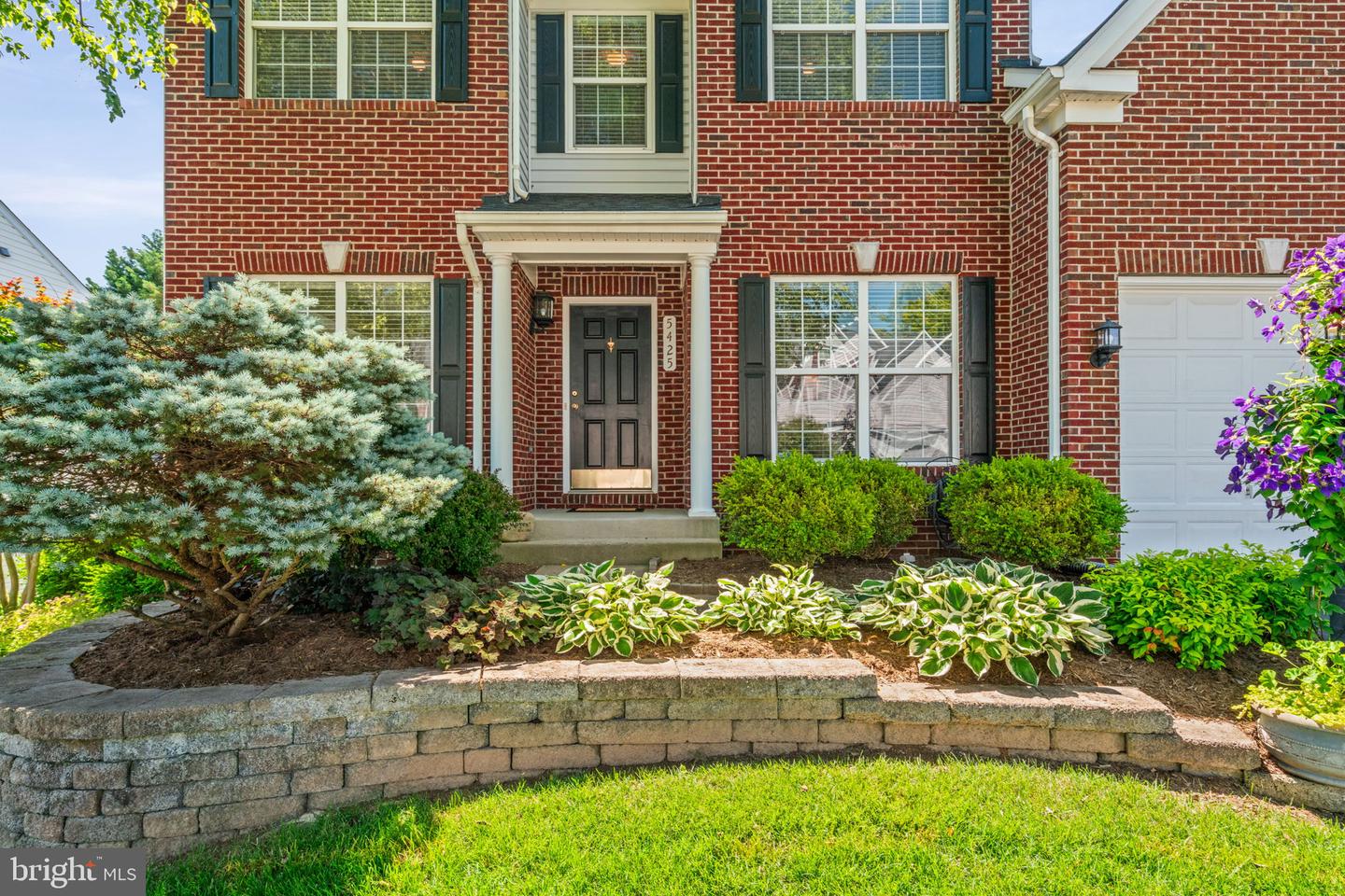 5425 BALLS BLUFF CT, WOODBRIDGE, Virginia 22193, 4 Bedrooms Bedrooms, ,3 BathroomsBathrooms,Residential,For sale,5425 BALLS BLUFF CT,VAPW2095682 MLS # VAPW2095682